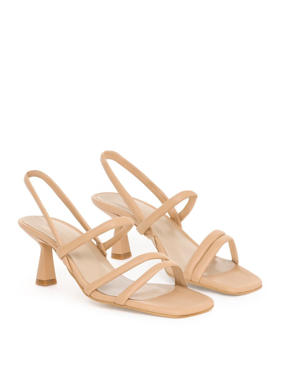 Bej Topuklu Sandalet