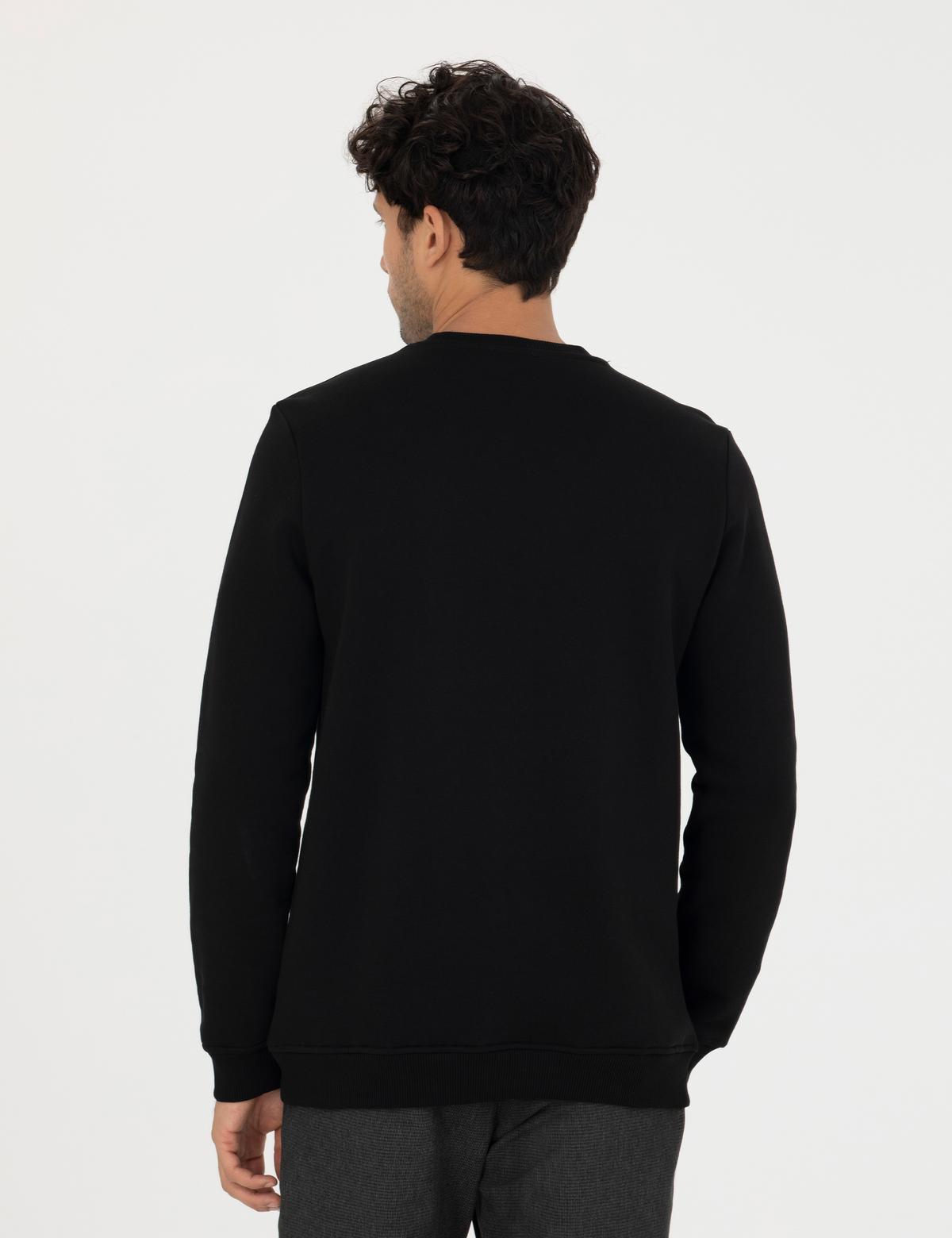 Siyah Regular Fit Sweatshirt - 50277241010