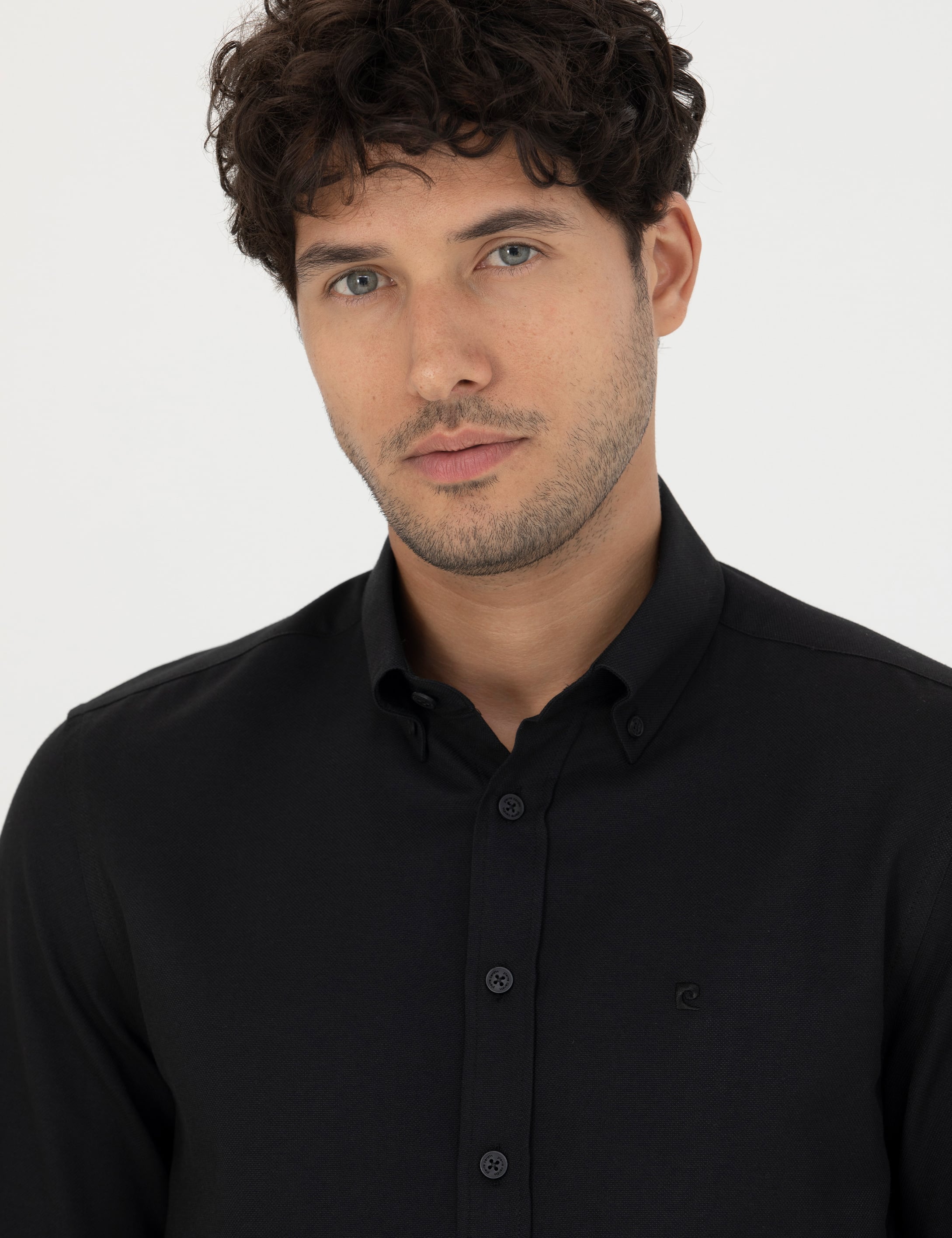 Siyah Slim Fit Uzun Kollu Gömlek