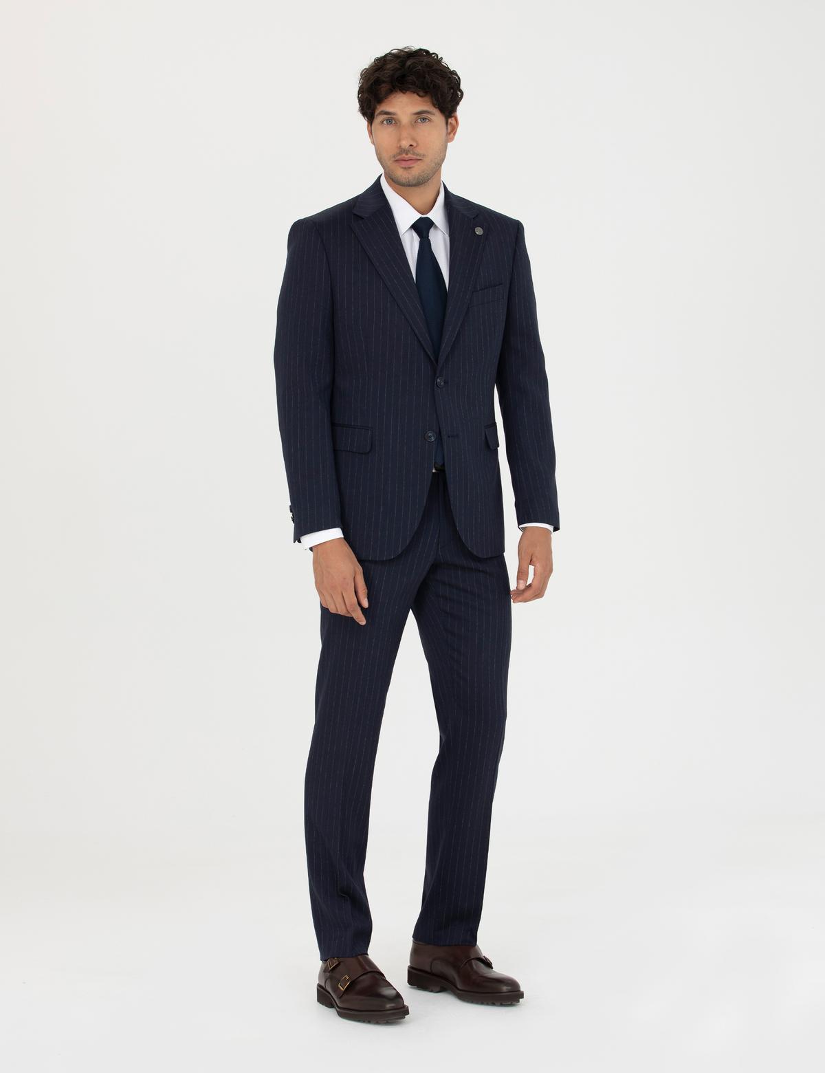 Lacivert Slim Fit Çizgili Yünlü Takım Elbise