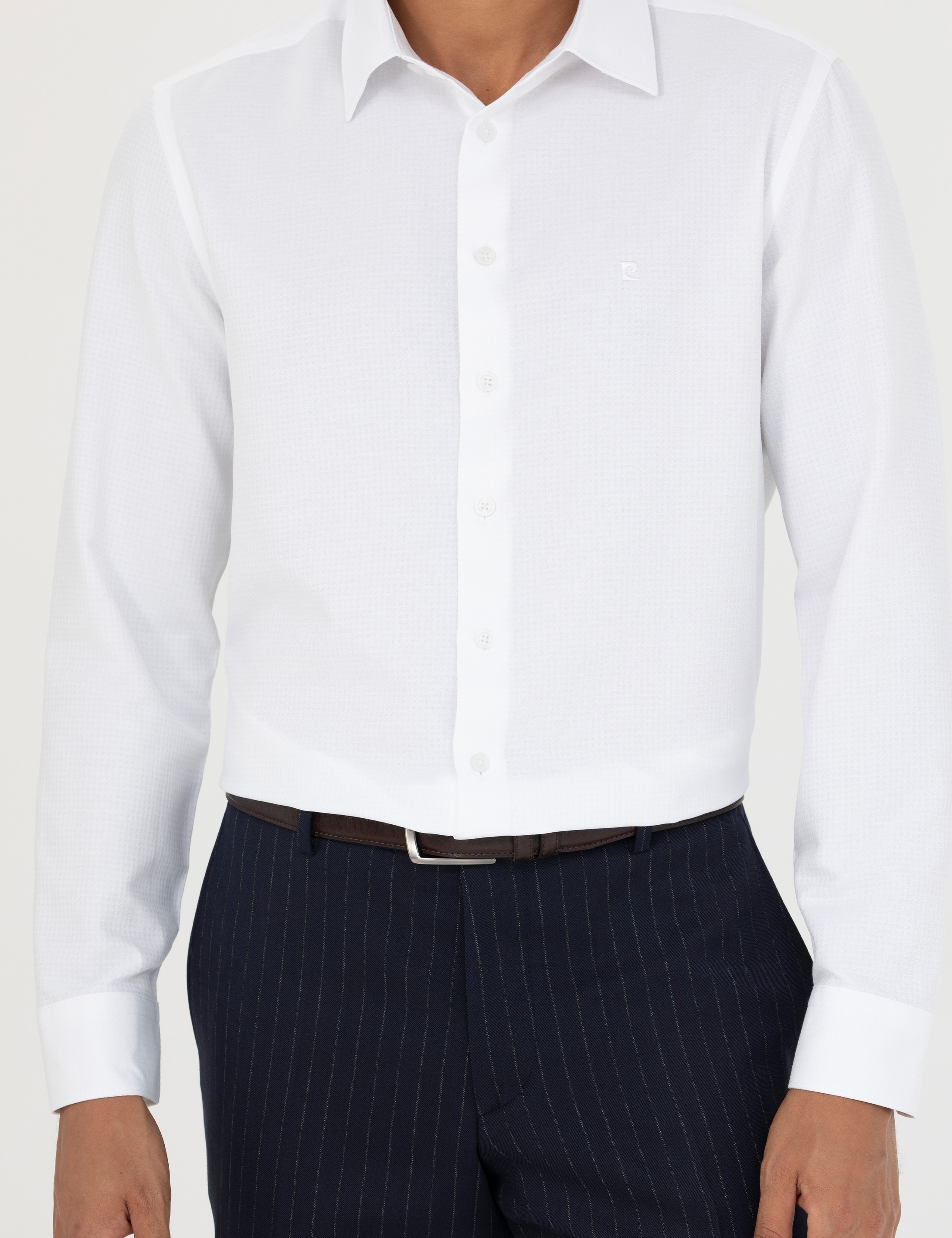 Beyaz Slim Fit Armürlü Uzun Kollu Gömlek - Image 6