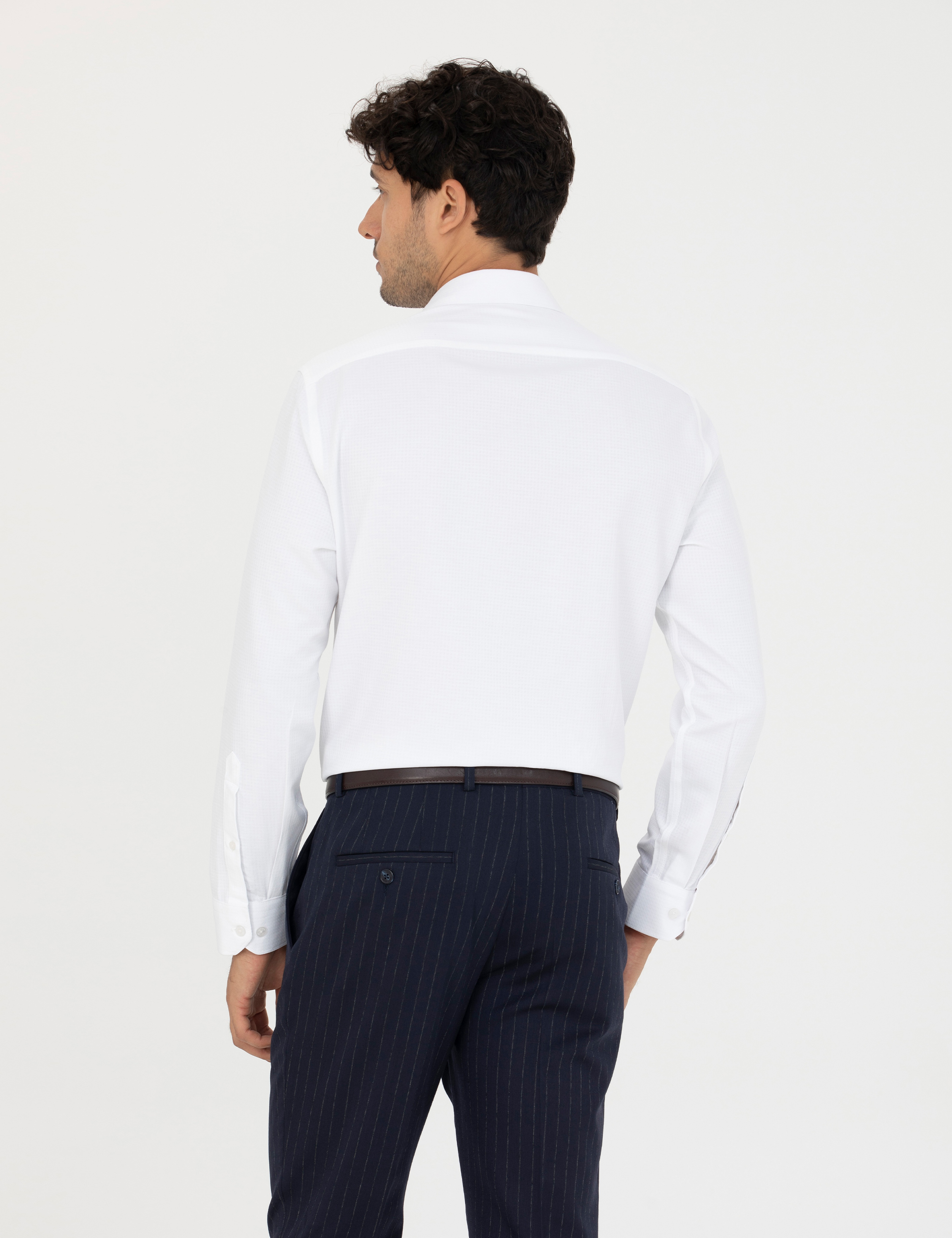Beyaz Slim Fit Armürlü Uzun Kollu Gömlek - Image 5