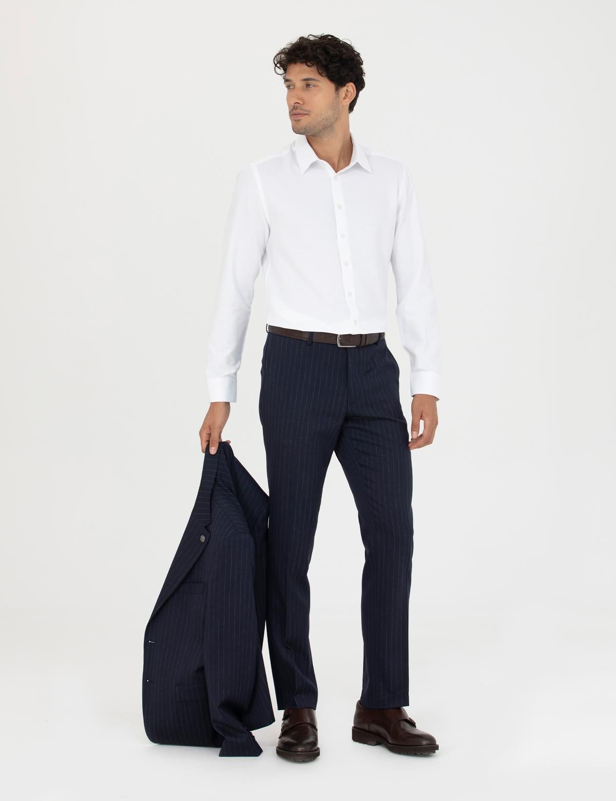 Beyaz Slim Fit Armürlü Uzun Kollu Gömlek - 50277398005