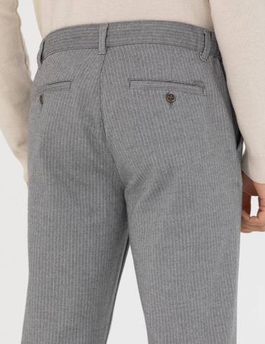 Gri Slim Fit Çizgili Kanvas Pantolon