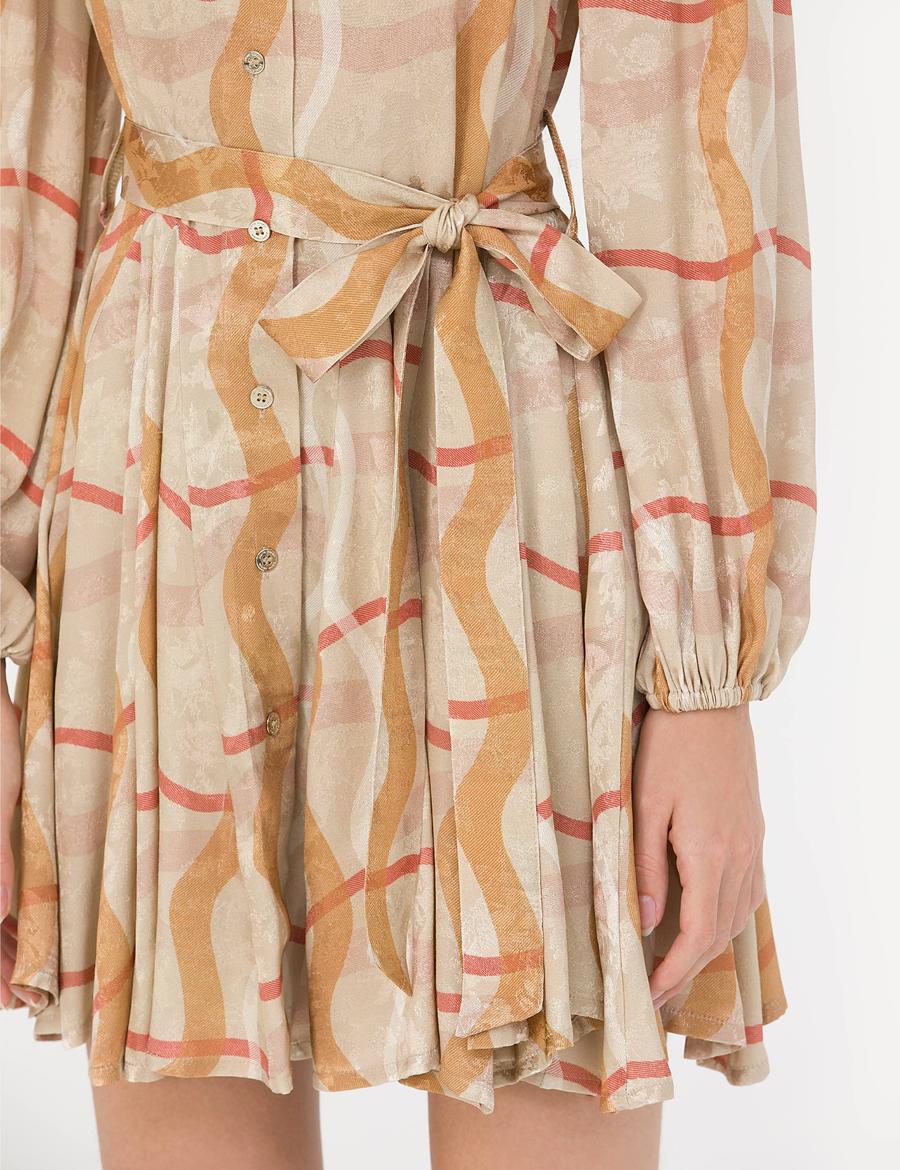 Bej Comfort Fit Dokuma Elbise