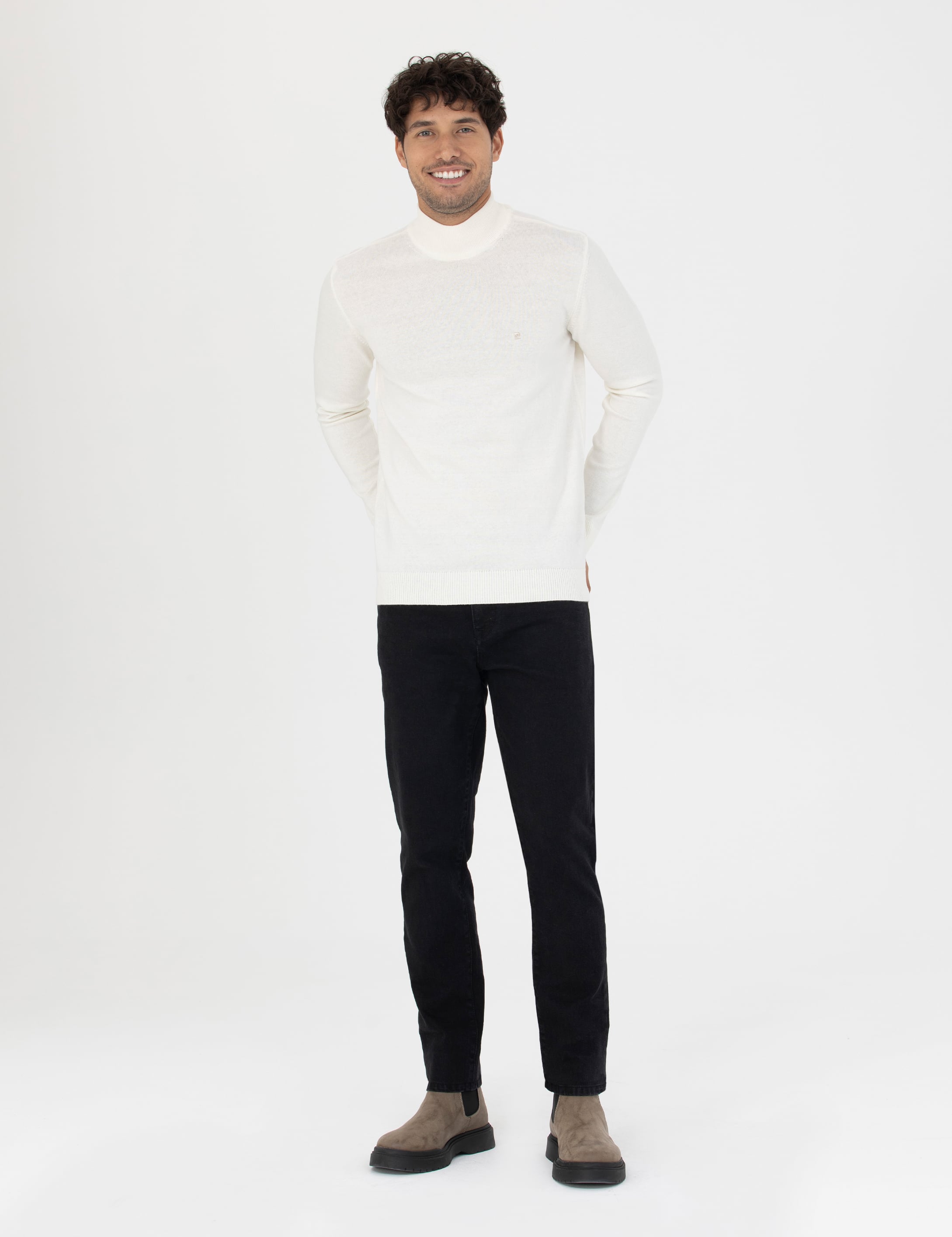 Ekru Slim Fit Yarım Balıkçı Yaka Basic Triko Kazak