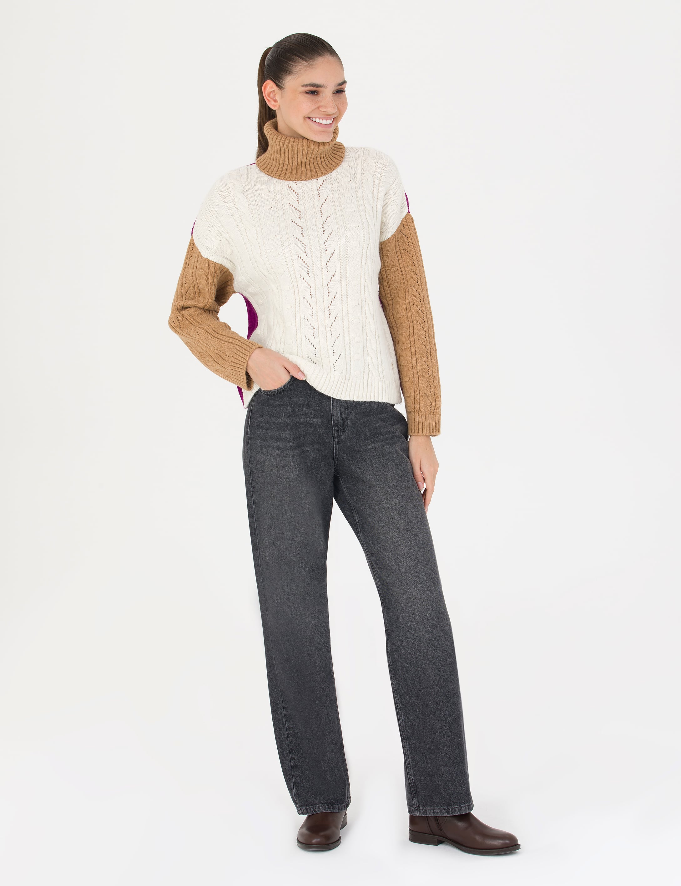 Pierre Cardin Camel Crop Top Balıkçı Yaka Kazak görsel 4