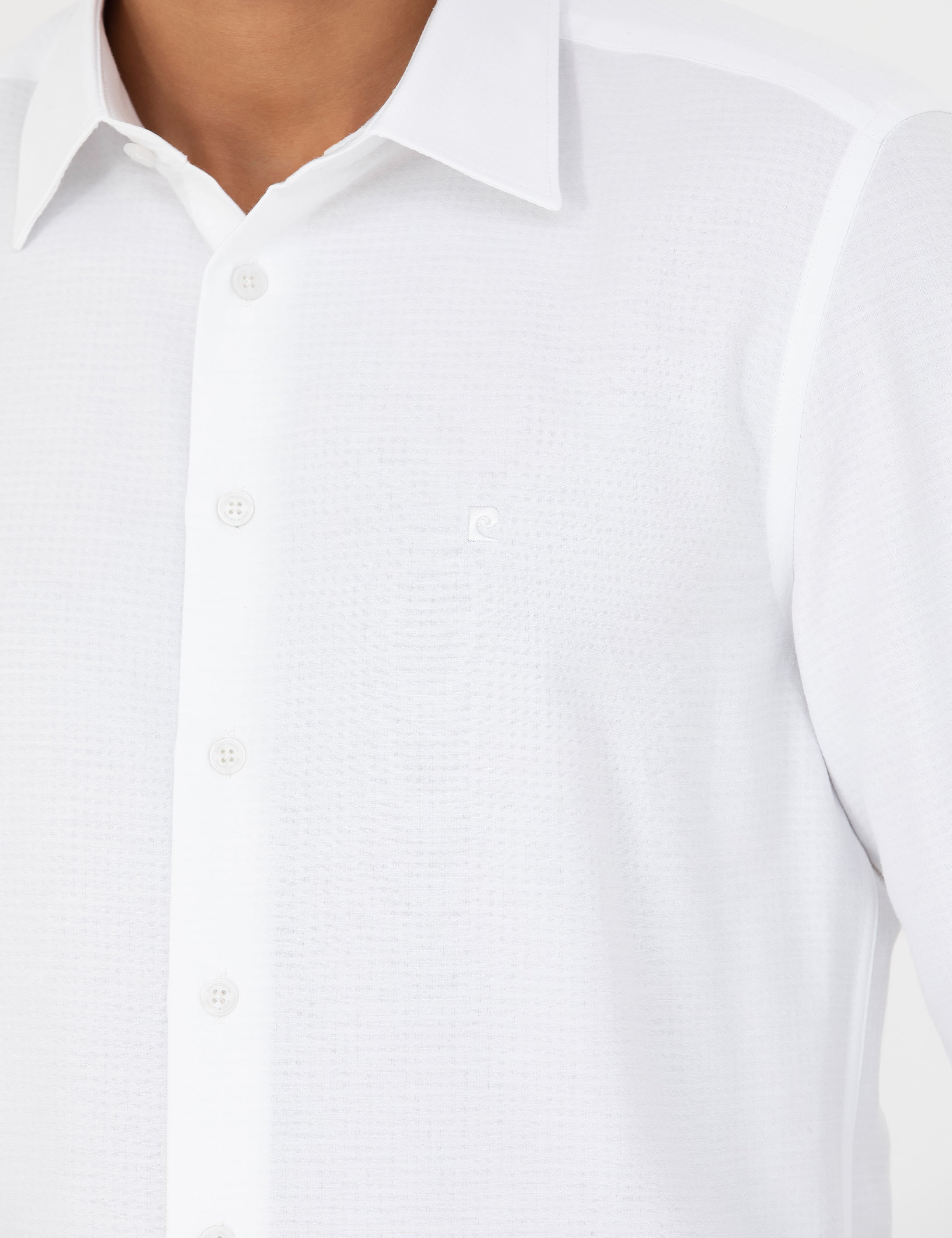 Beyaz Slim Fit Armürlü Uzun Kollu Gömlek - Image 7