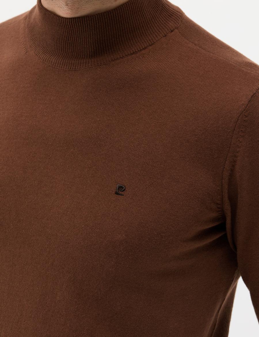 Kahverengi Slim Fit Yarım Balıkçı Yaka Basic Triko Kazak
