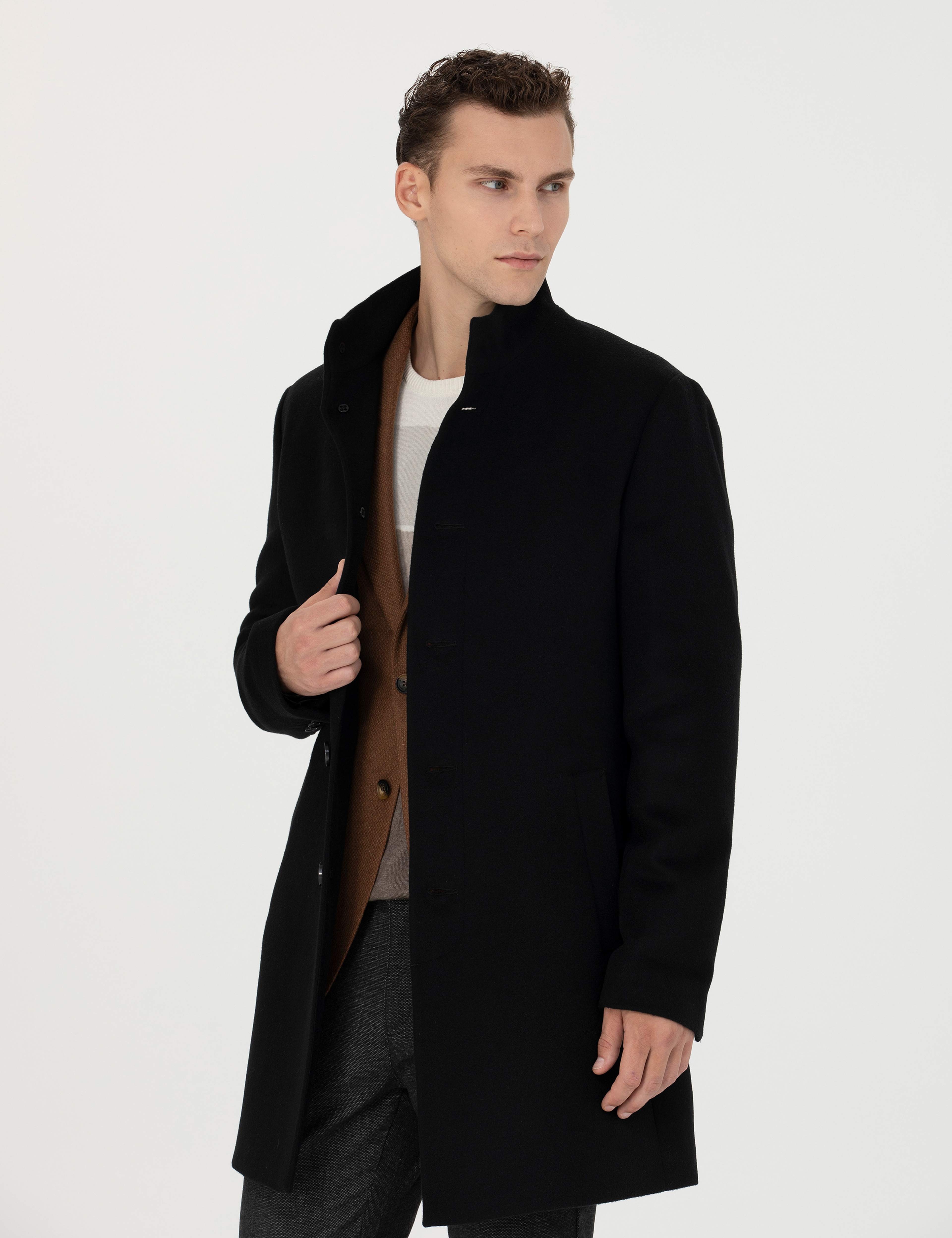 Siyah Yün Karışımlı Slim Fit Palto