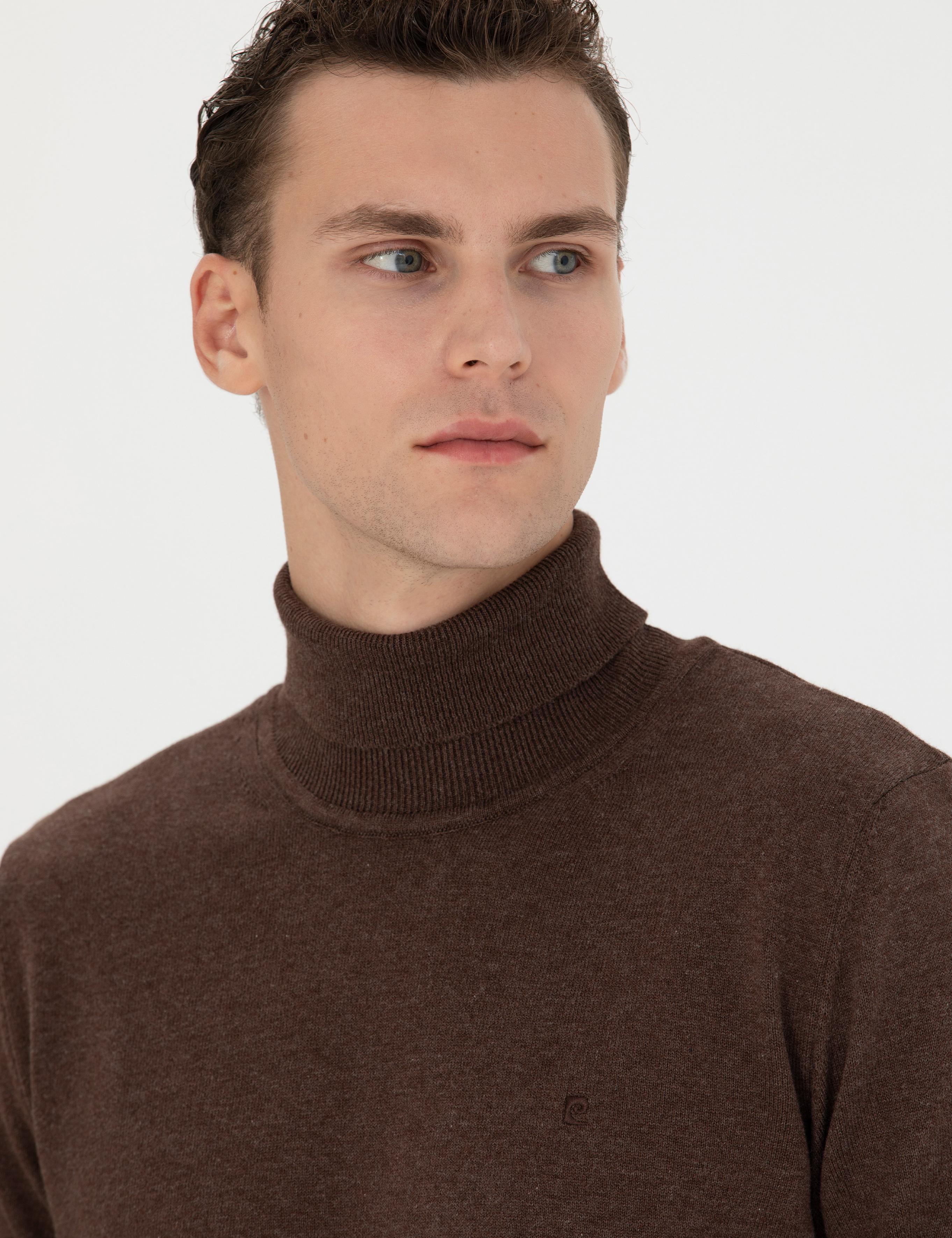 Kahverengi Slim Fit Balıkçı Yaka Basic Triko Kazak