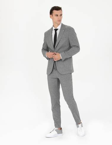 Gri Ekstra Slim Fit Çizgili Takım Elbise