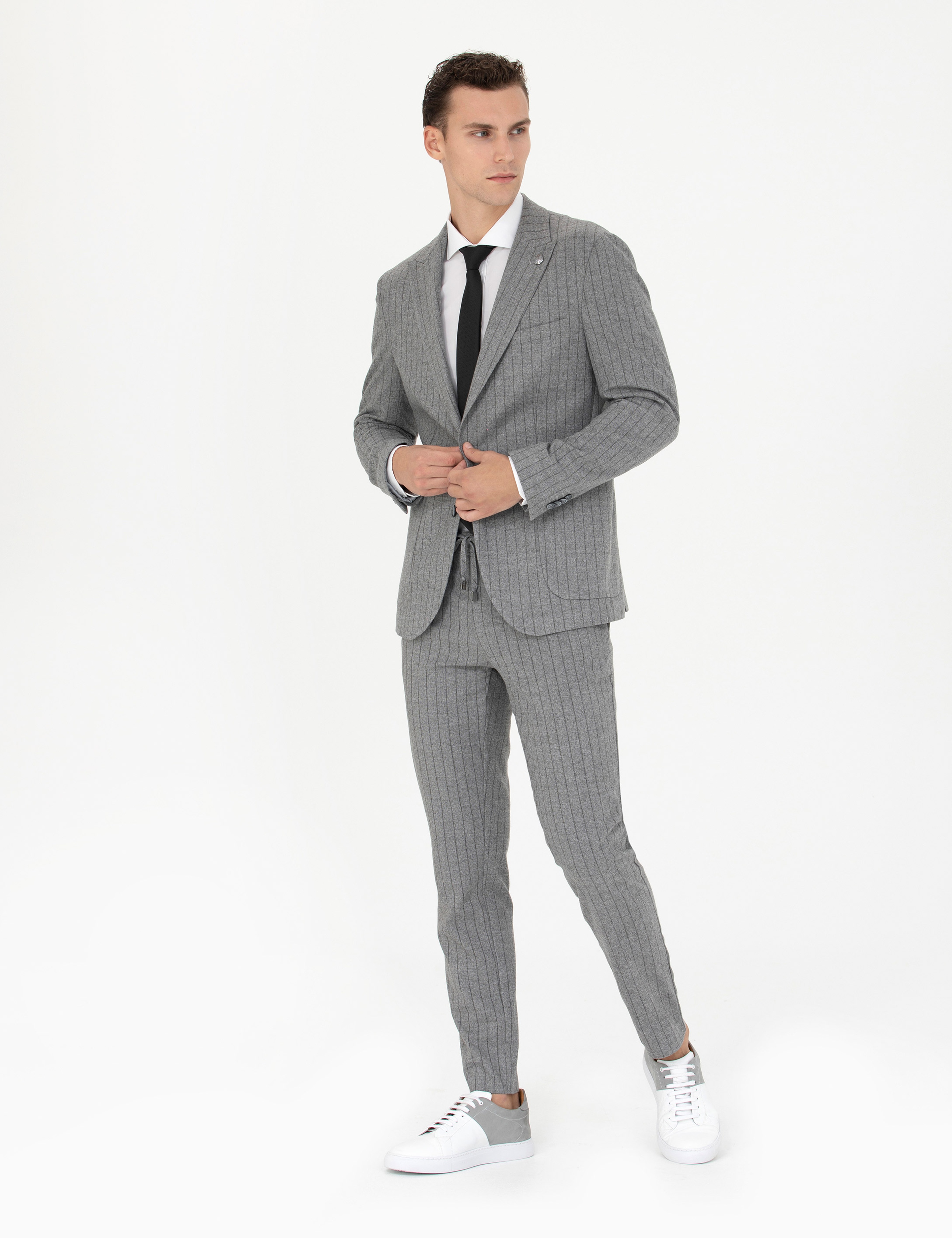 Gri Ekstra Slim Fit Çizgili Takım Elbise - Image 3