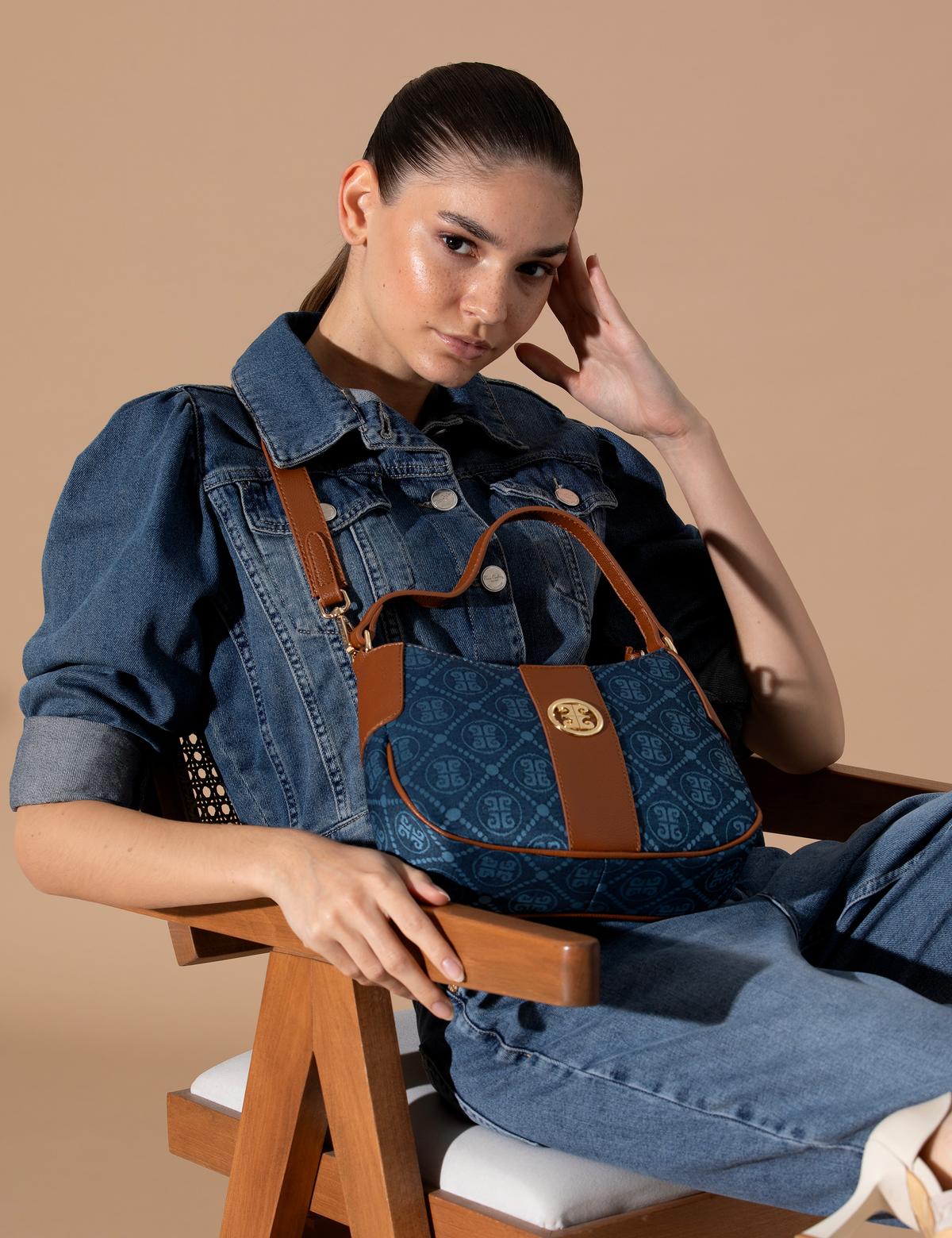 Lacivert Çapraz Çanta