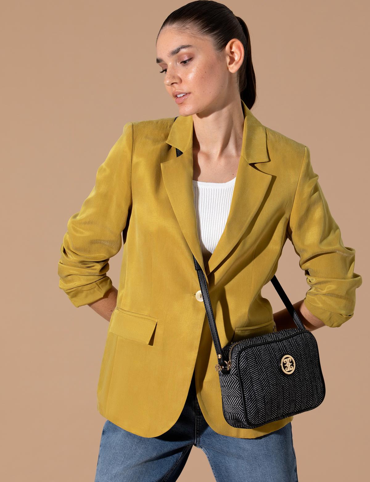 Siyah Çapraz Çanta