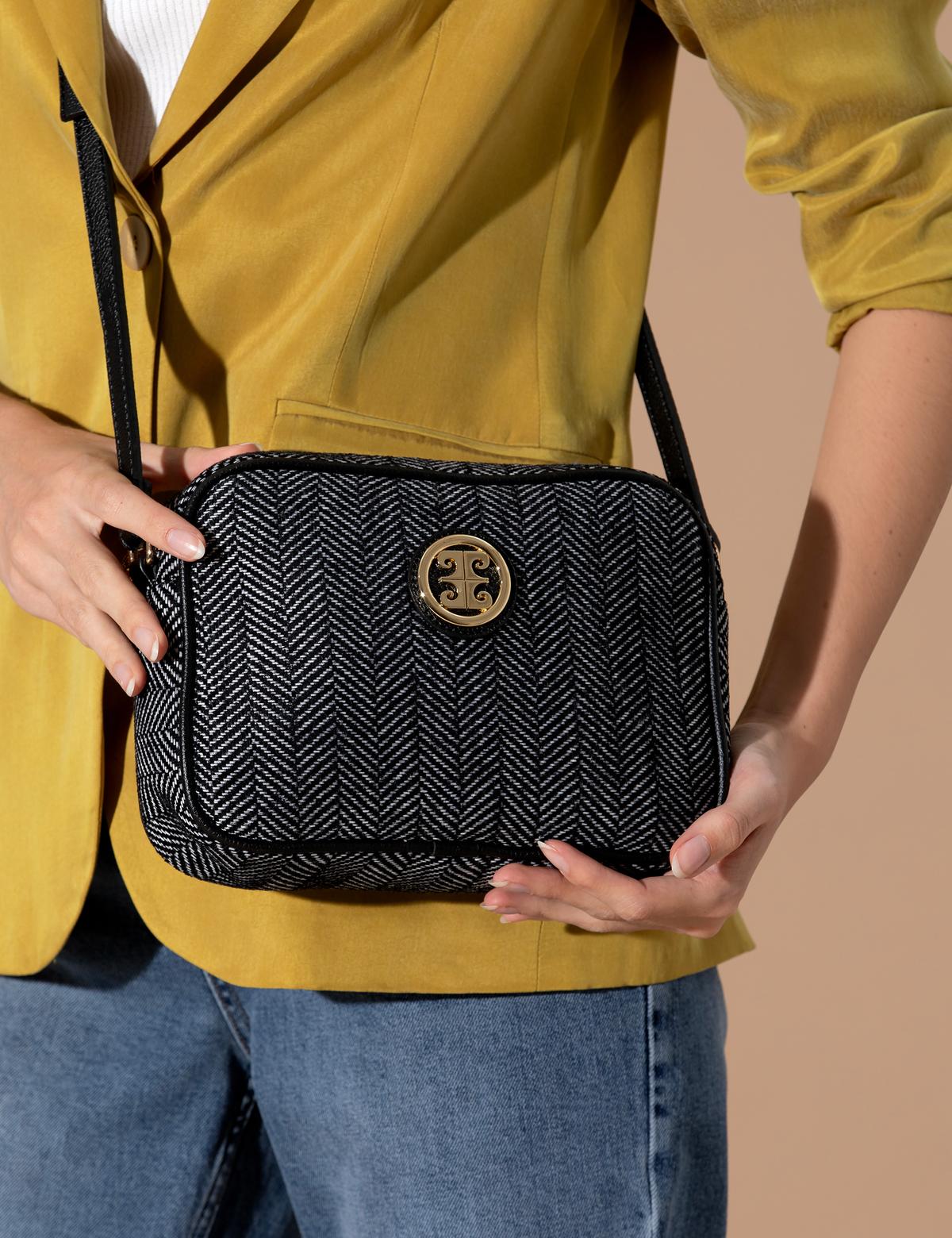 Siyah Çapraz Çanta - 50284132001