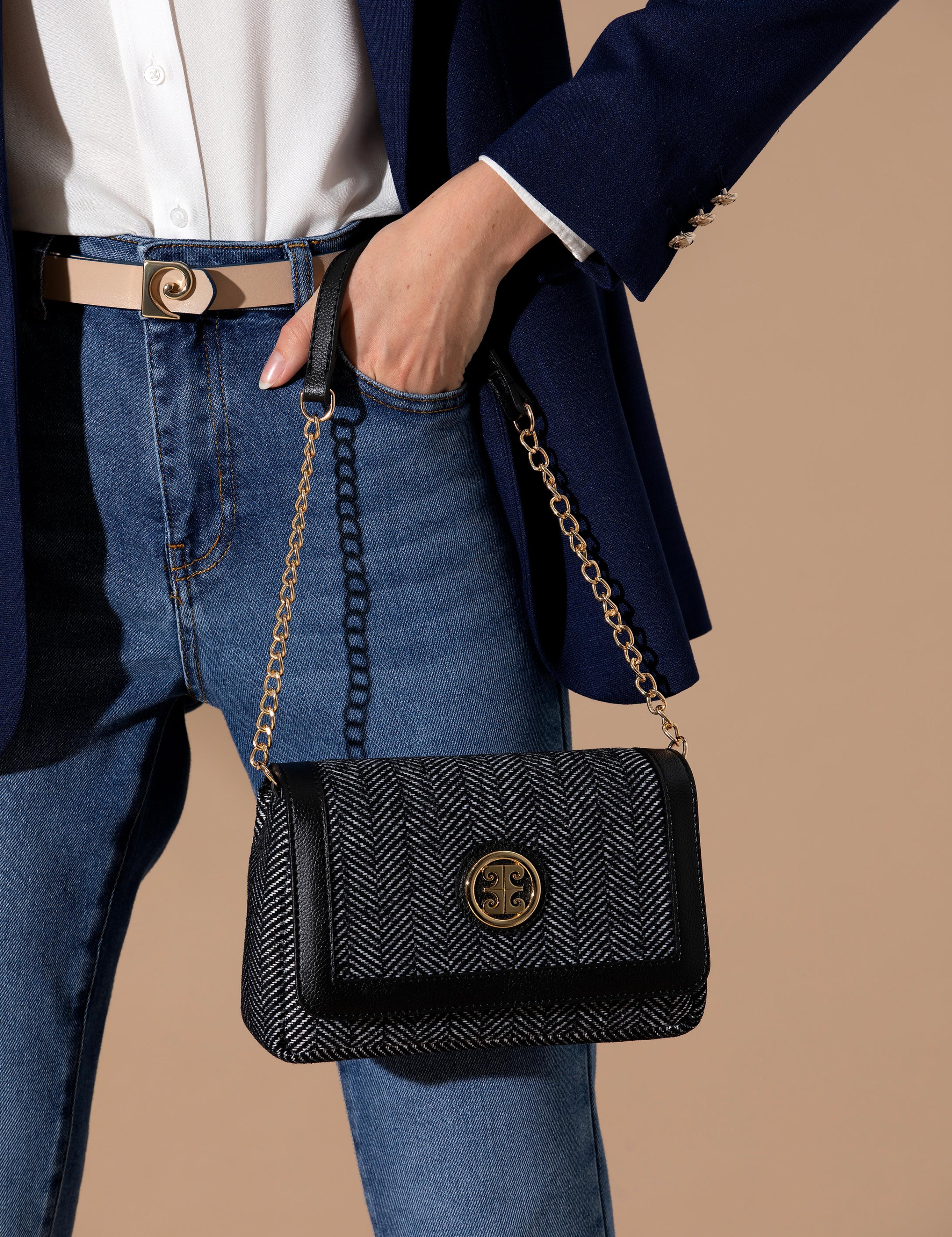 Siyah Omuz Çantası