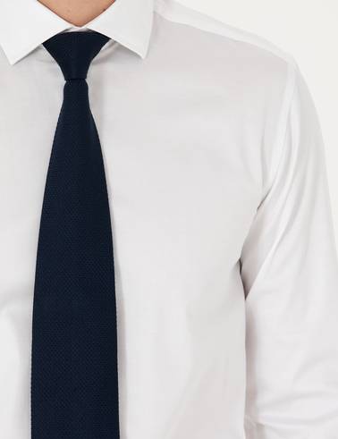 Beyaz Likralı Kolay Ütülenebilir Ex. Slim Fit Basic Gömlek