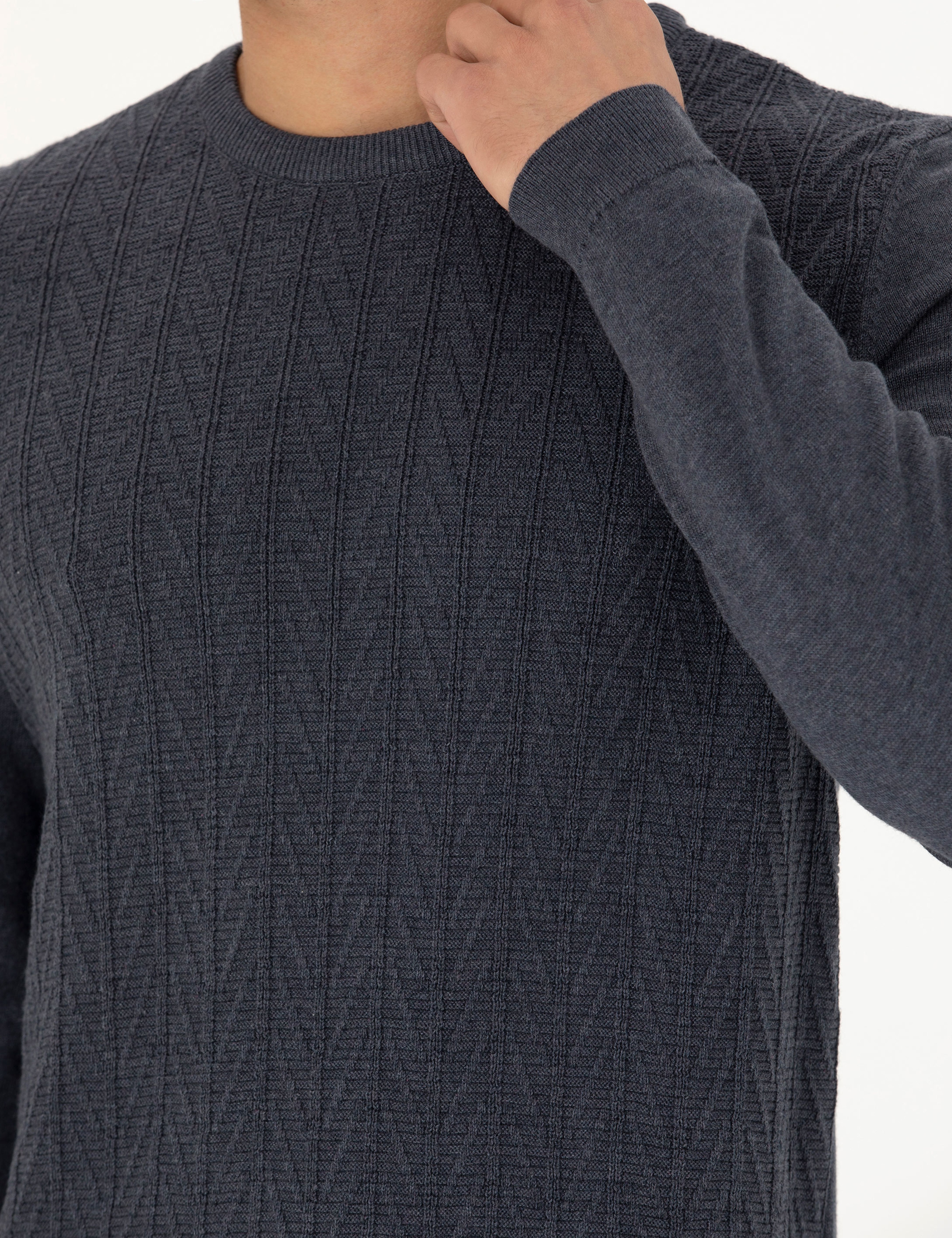 Koyu Mavi Slim Fit Bisiklet Yaka Triko Kazak - Image 7