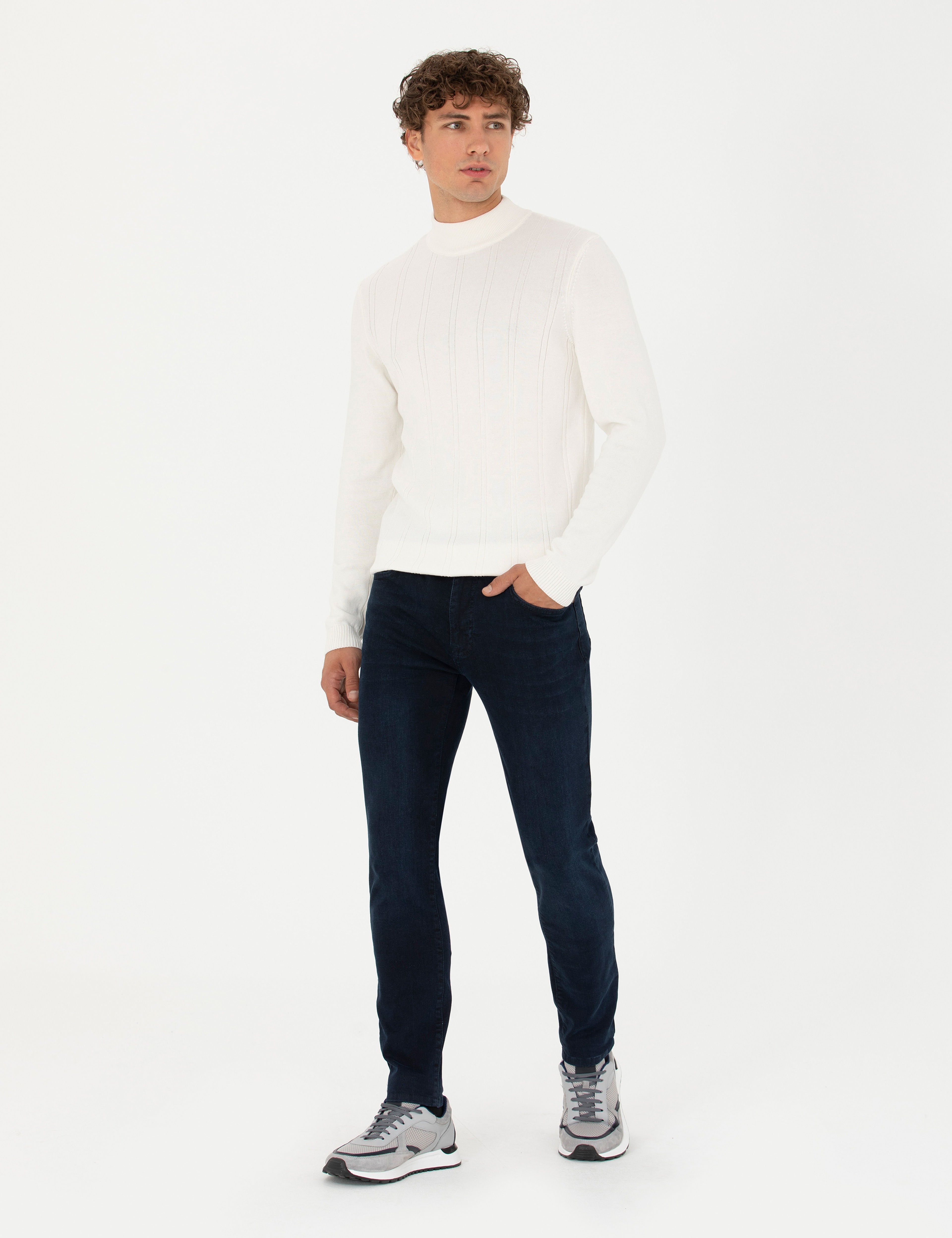 Koyu Lacivert Slim Fit Jean Pantolon - Image 3