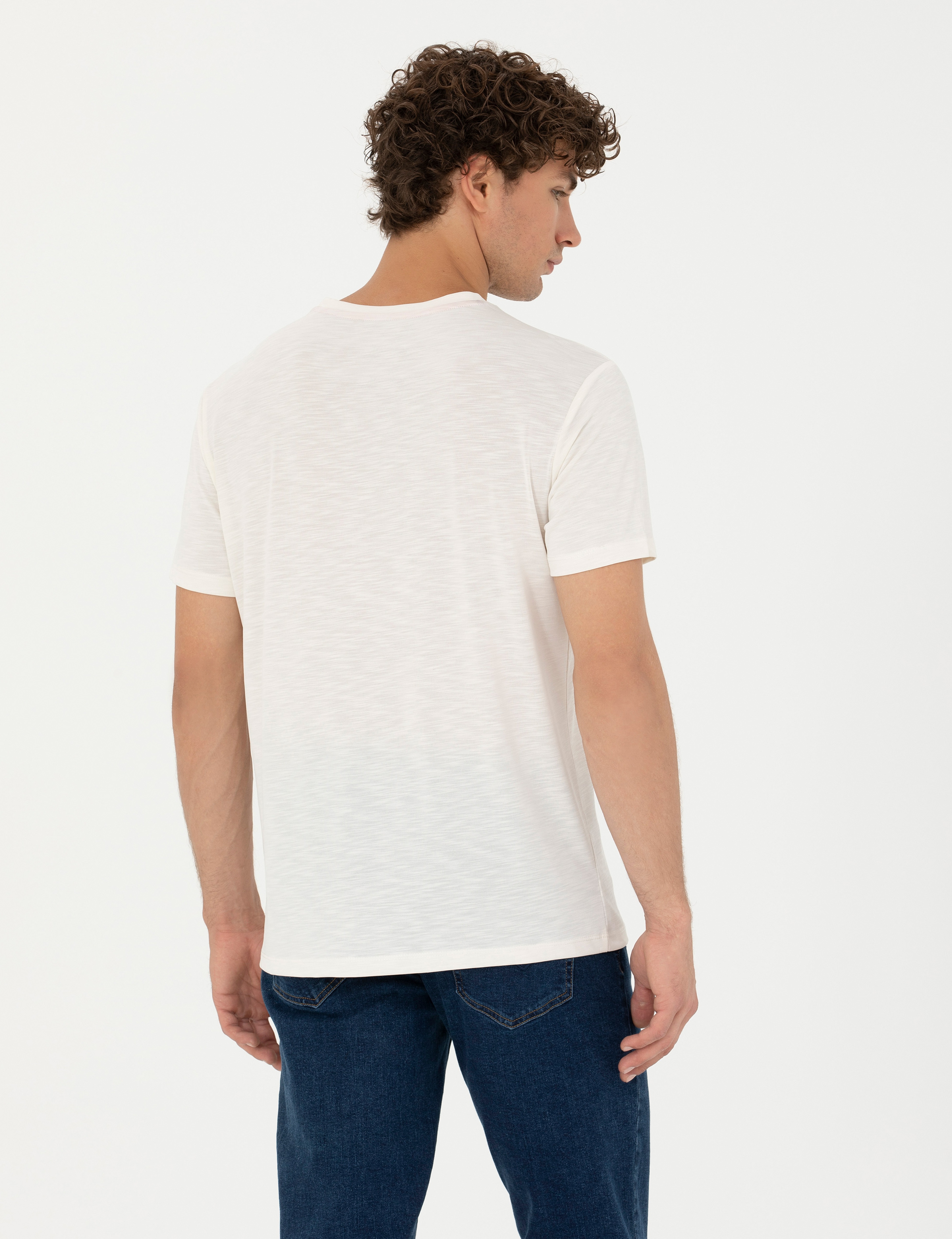 Ekru Slim Fit Bisiklet Yaka Tişört