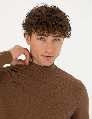Yeşil Slim Fit Yarım Balıkçı Yaka Triko Kazak