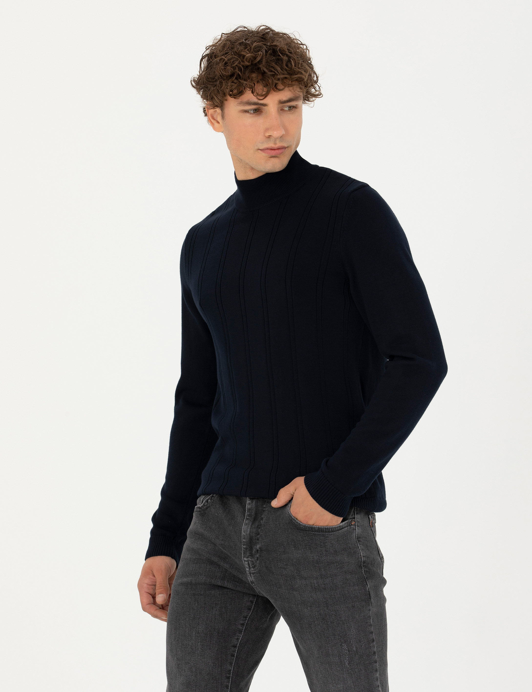 Lacivert Slim Fit Yarım Balıkçı Yaka Triko Kazak - Image 3
