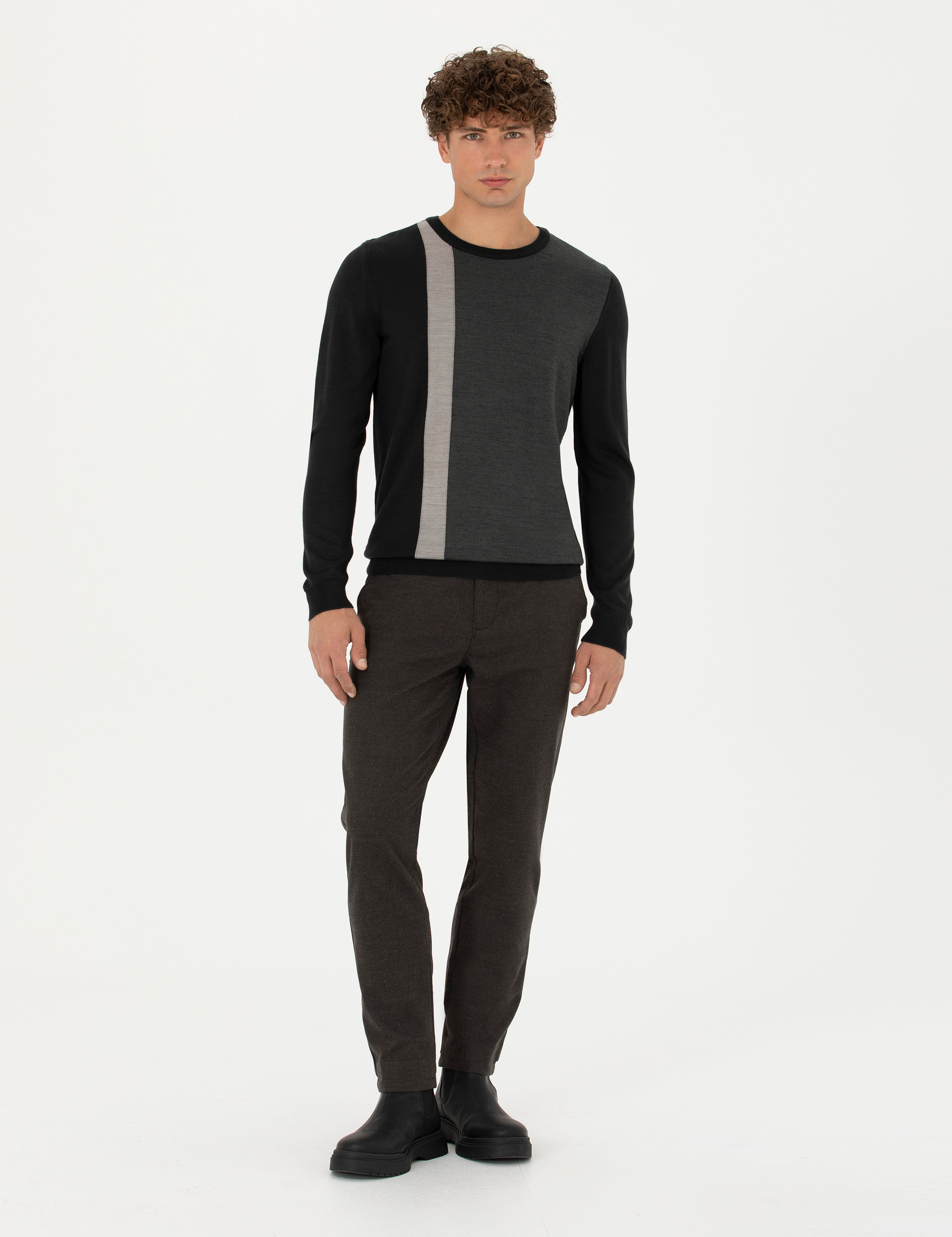Siyah Slim Fit Bisiklet Yaka Yün Karışımlı Triko Kazak