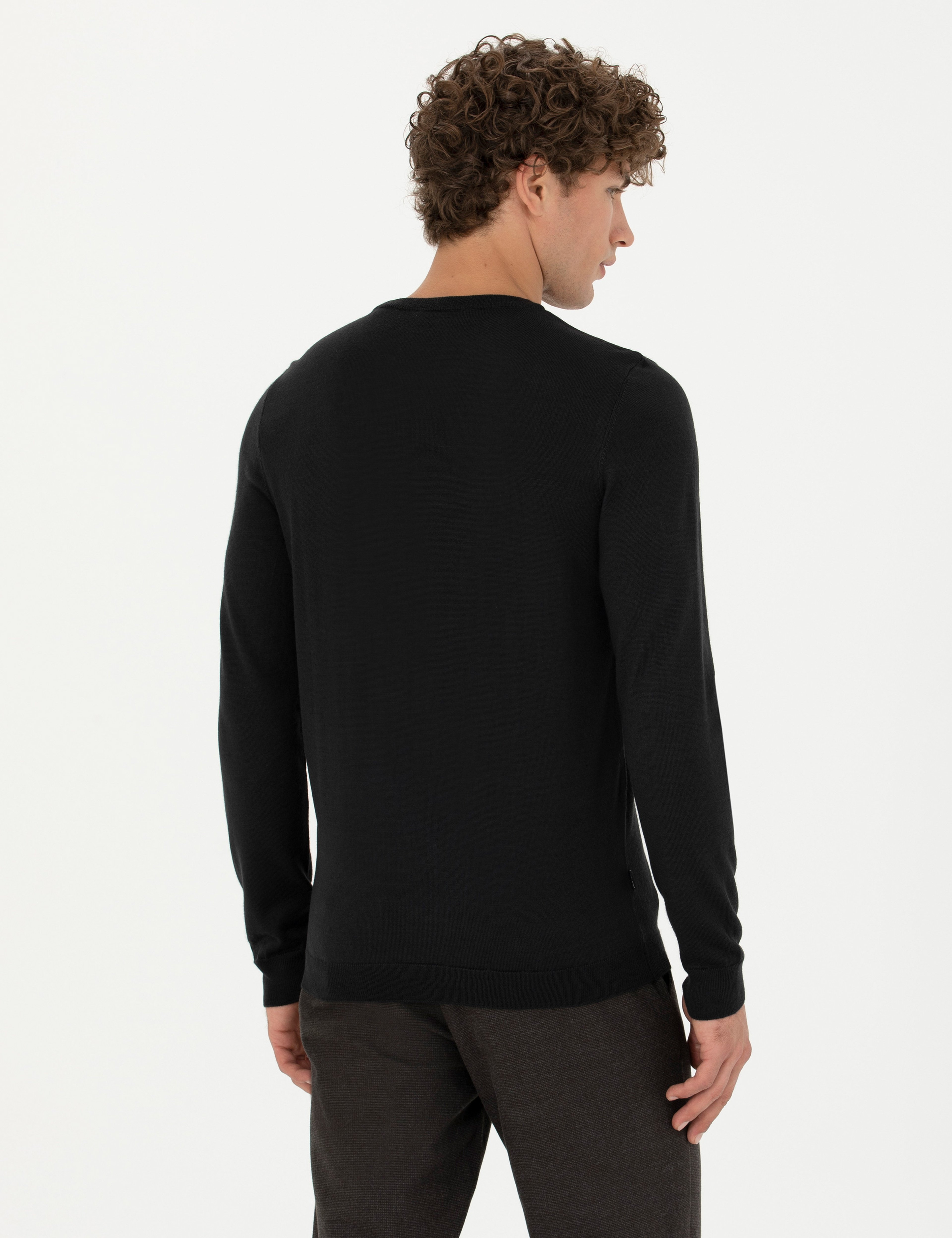 Siyah Slim Fit Bisiklet Yaka Yün Karışımlı Triko Kazak