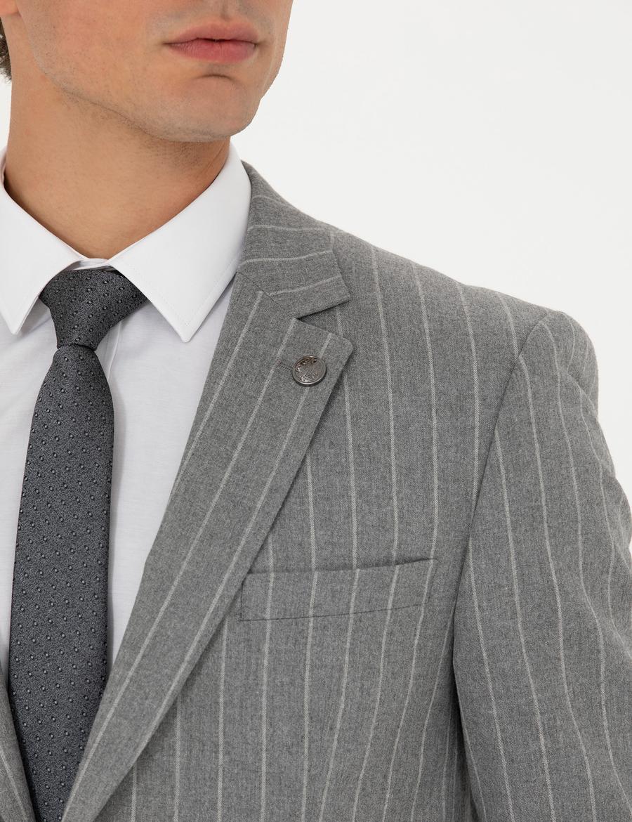 Gri Ex. Slim Fit Çizgili Takım Elbise