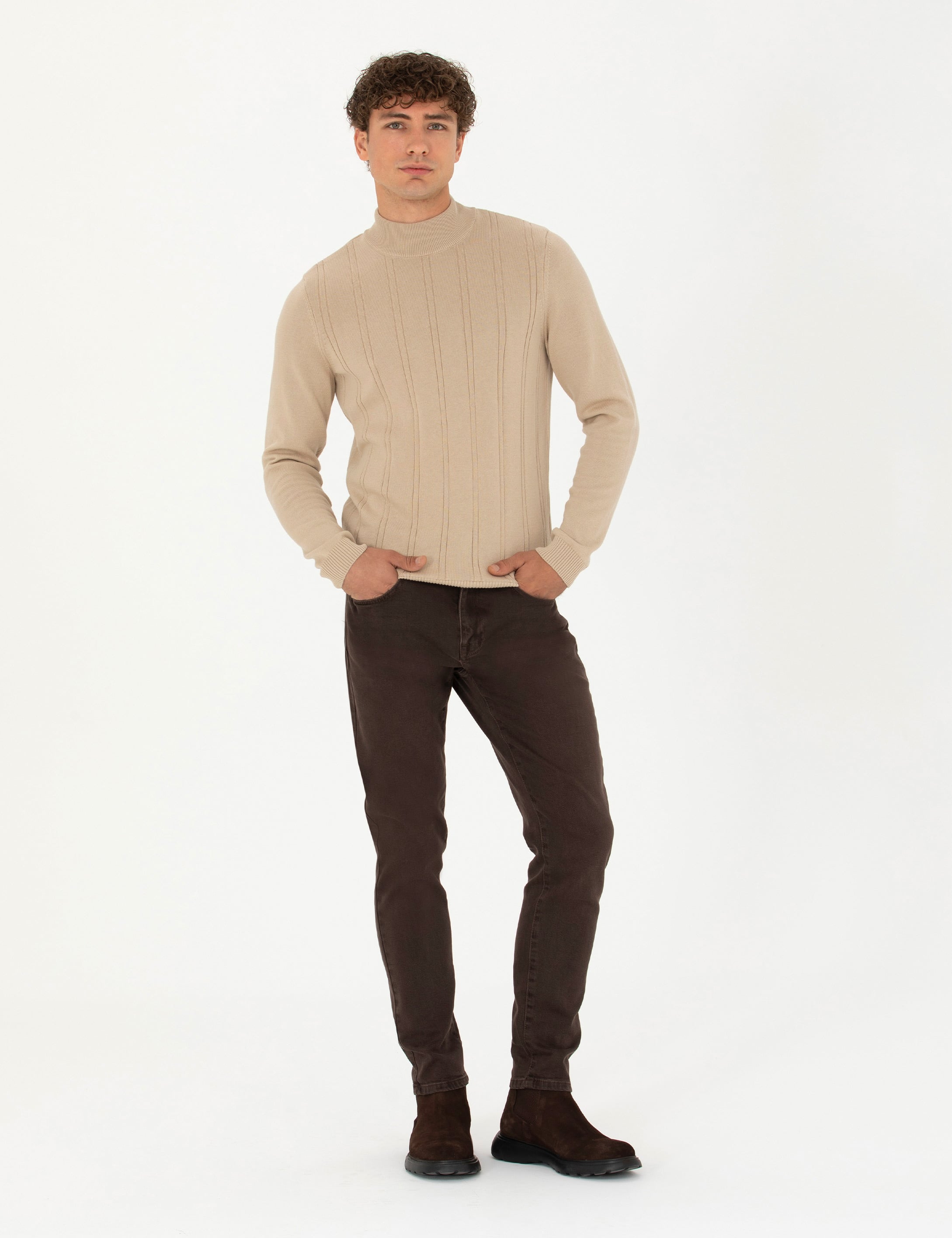 Bej Slim Fit Yarım Balıkçı Yaka Triko Kazak