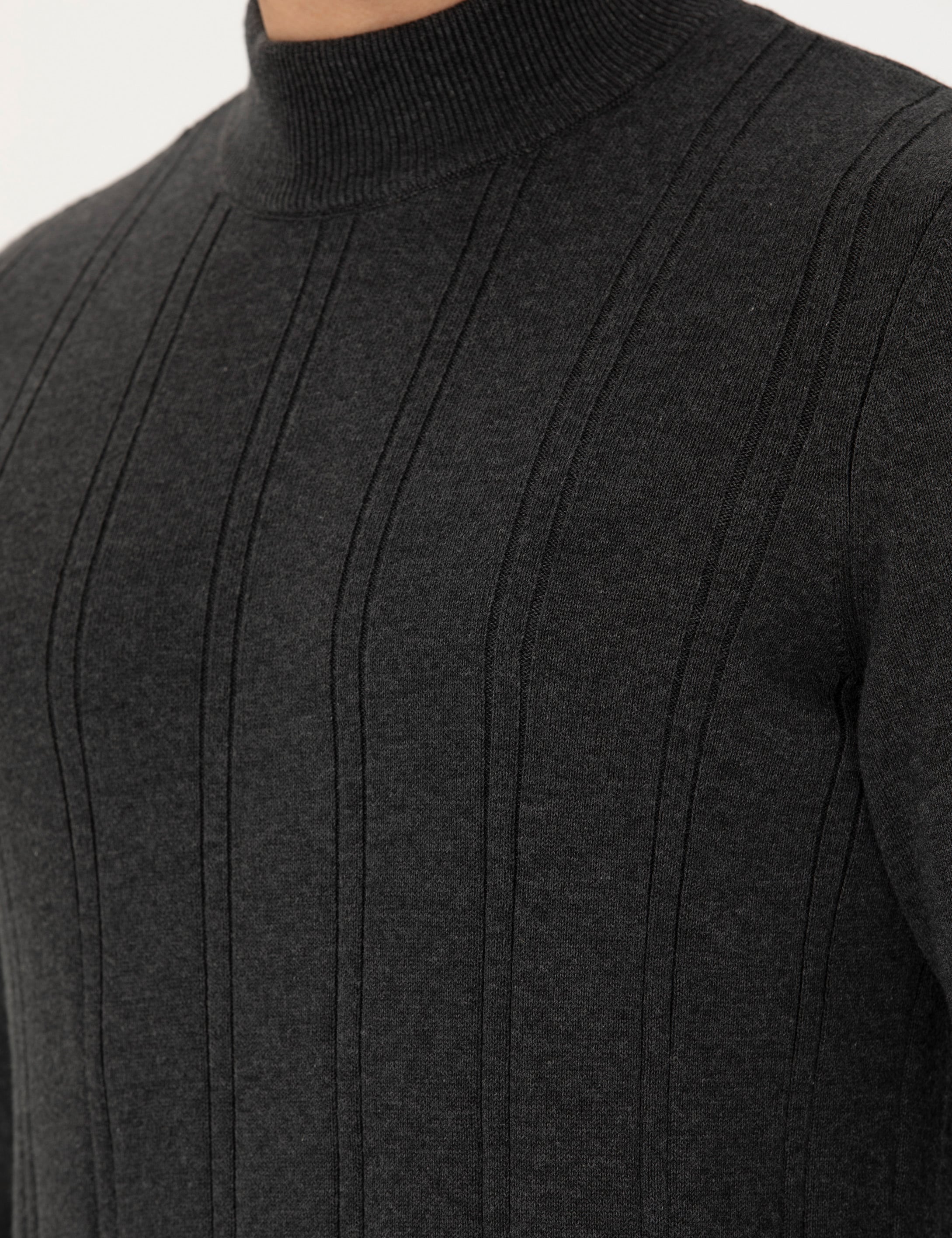 Antrasit Melanj Slim Fit Yarım Balıkçı Yaka Triko Kazak