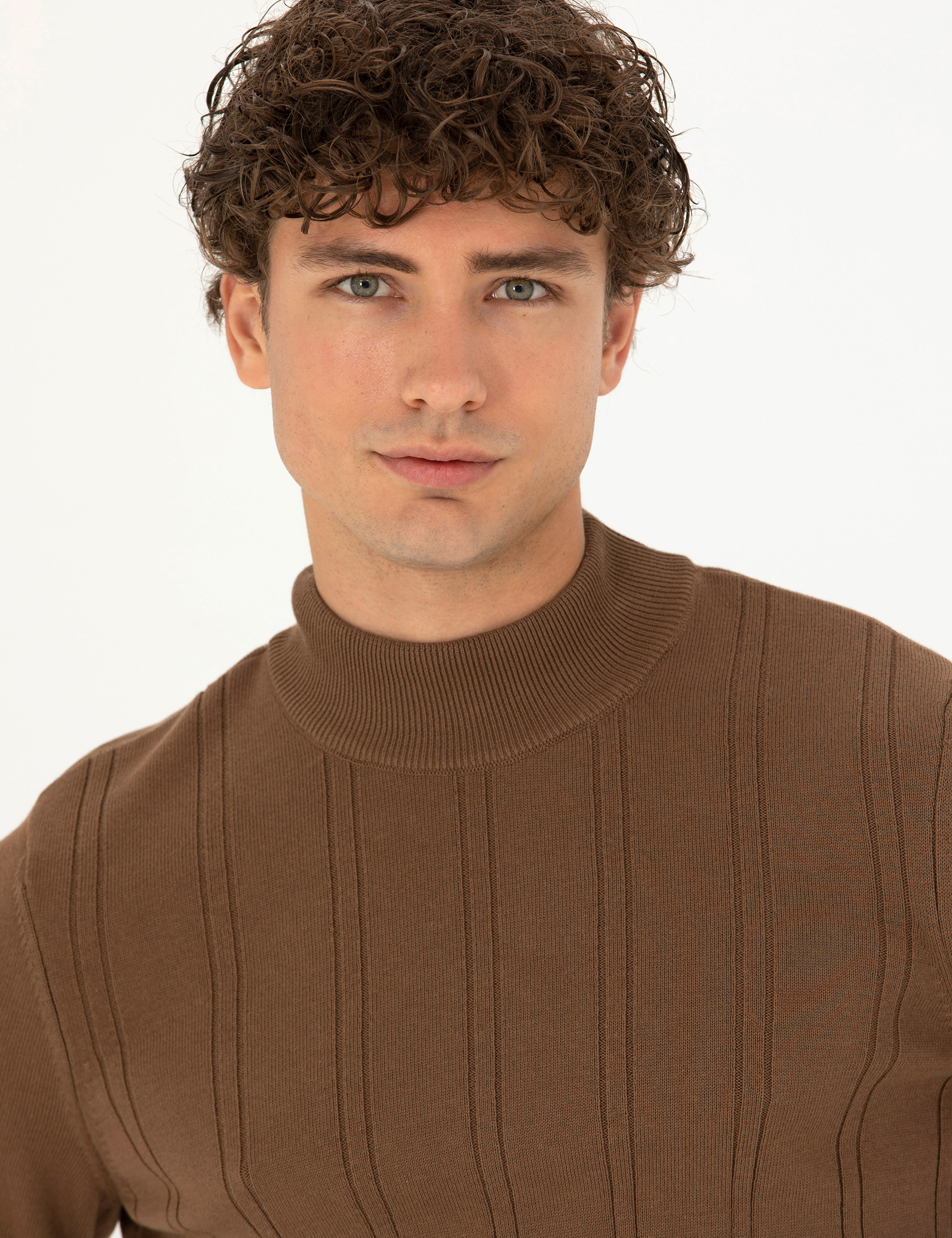 Yeşil Slim Fit Yarım Balıkçı Yaka Triko Kazak