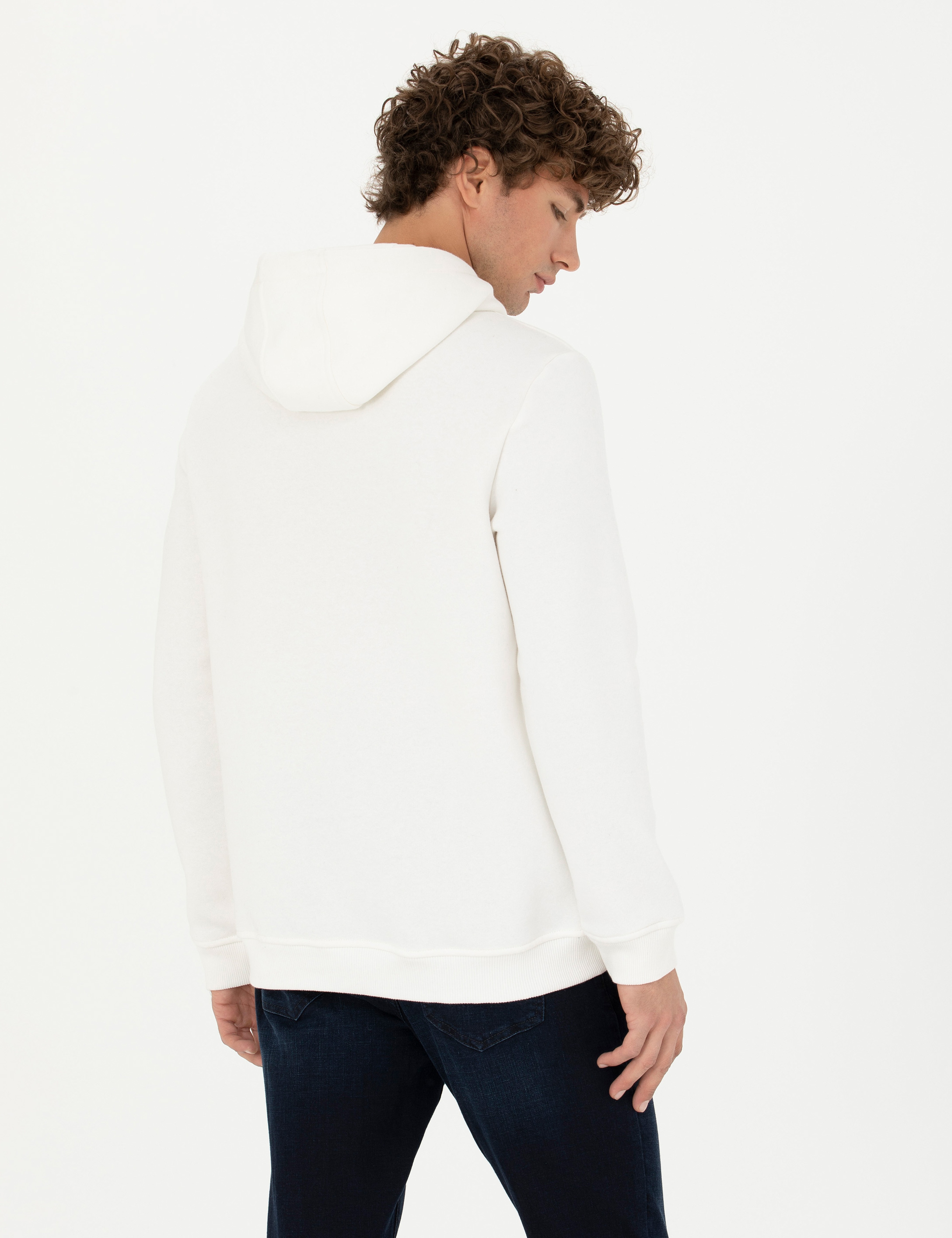 Beyaz Regular Fit Kapüşonlu Sweatshirt - Image 5