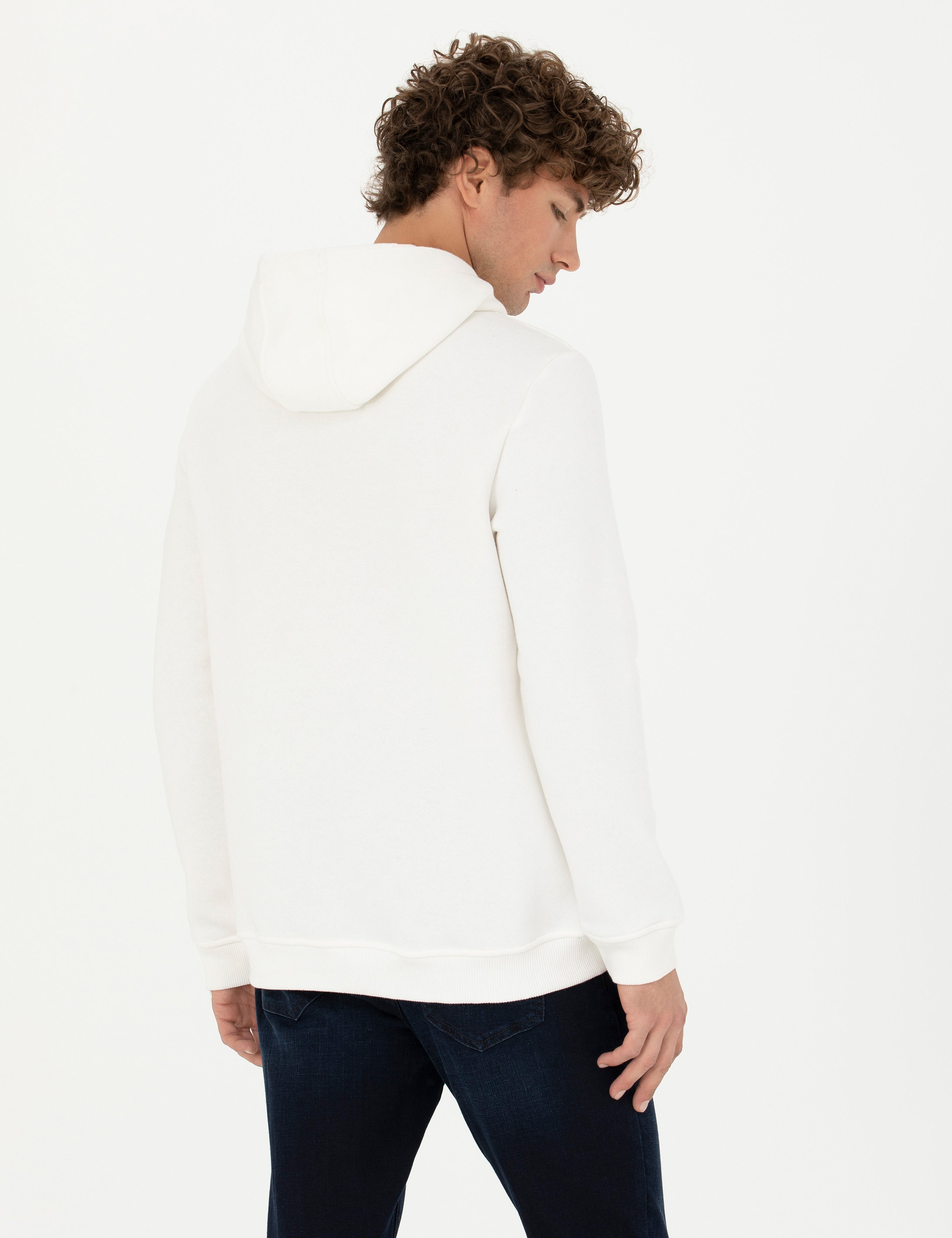 Beyaz Regular Fit Kapüşonlu Sweatshirt