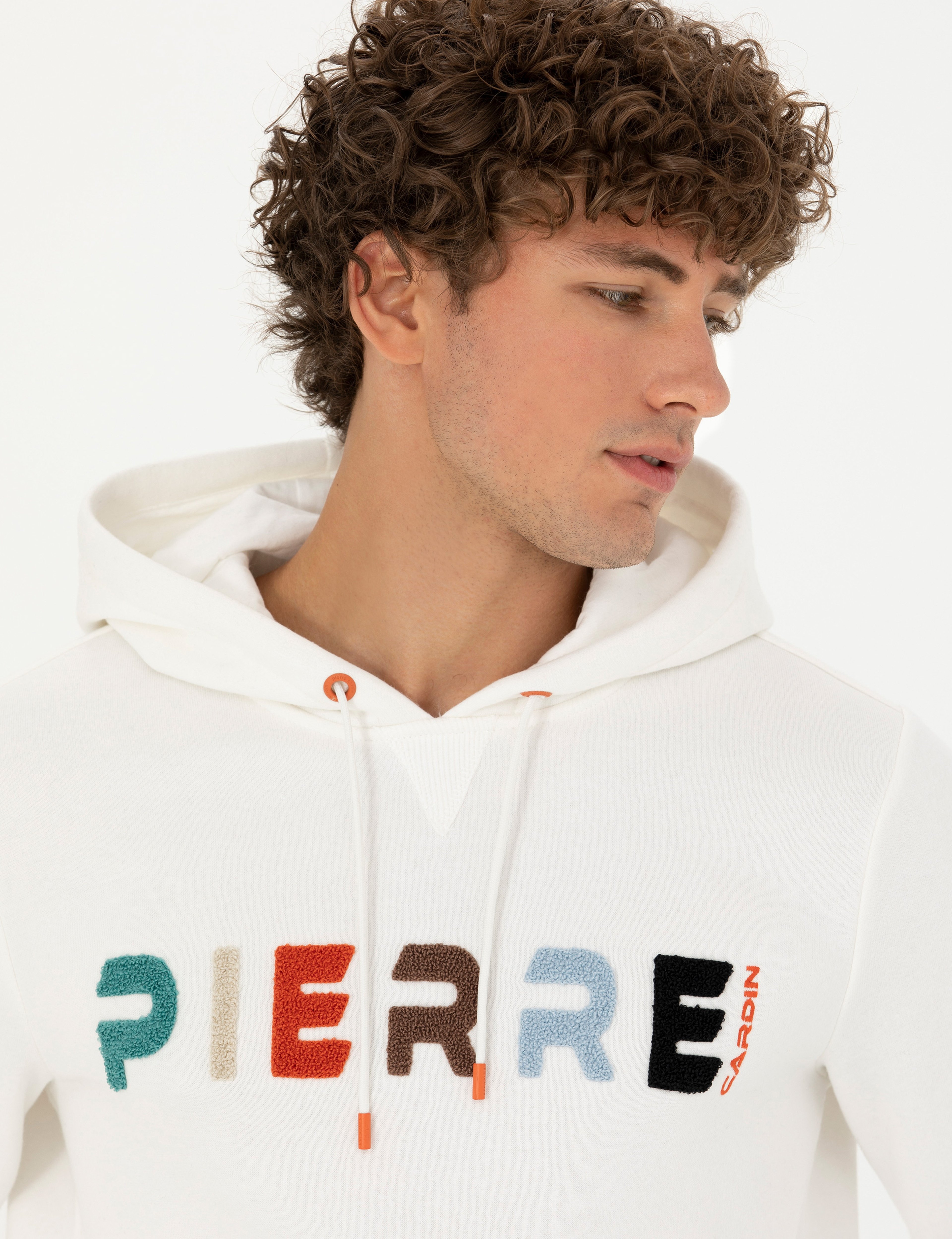 Beyaz Regular Fit Kapüşonlu Sweatshirt