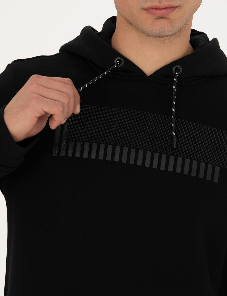 Siyah Regular Fit Kapüşonlu Sweatshirt