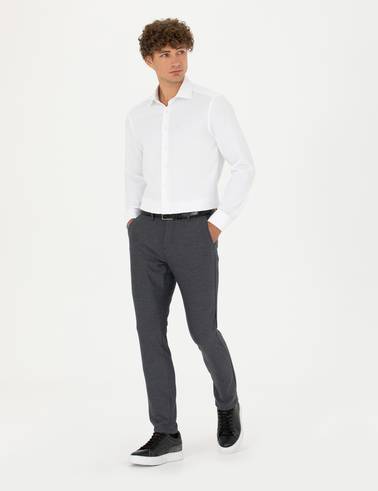 Beyaz Slim Fit Uzun Kollu Gömlek