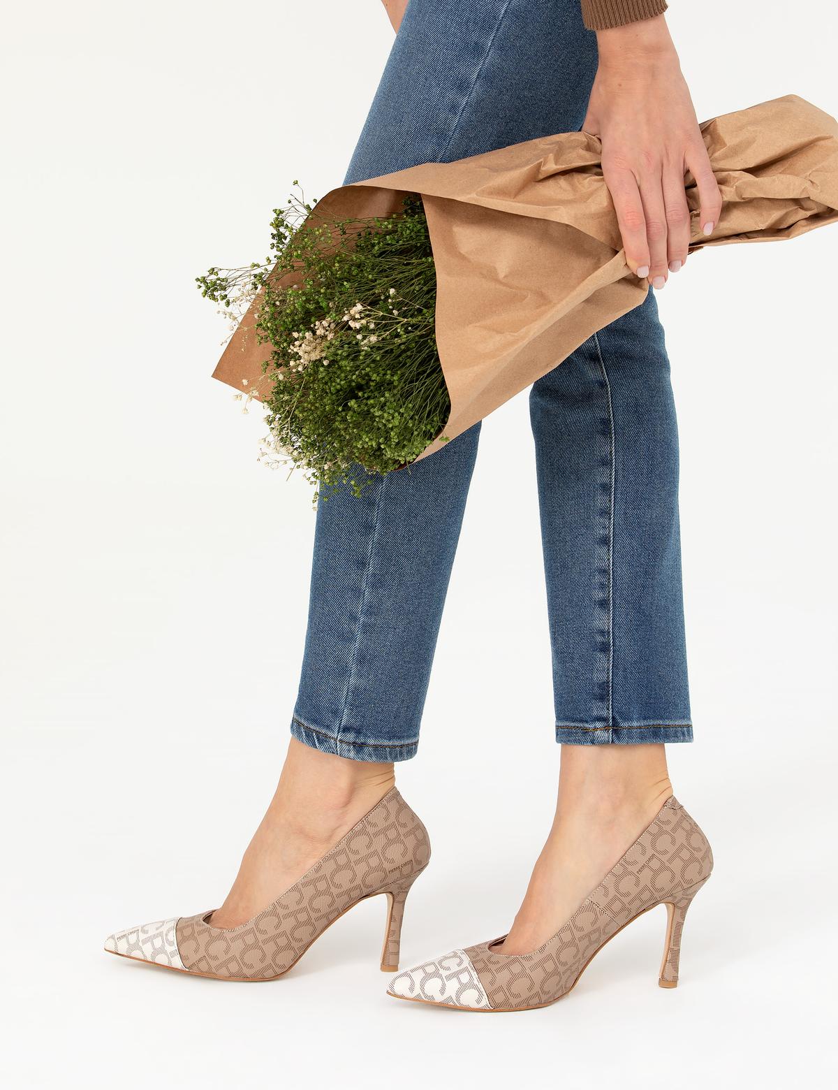 Bej Topuklu Ayakkabı