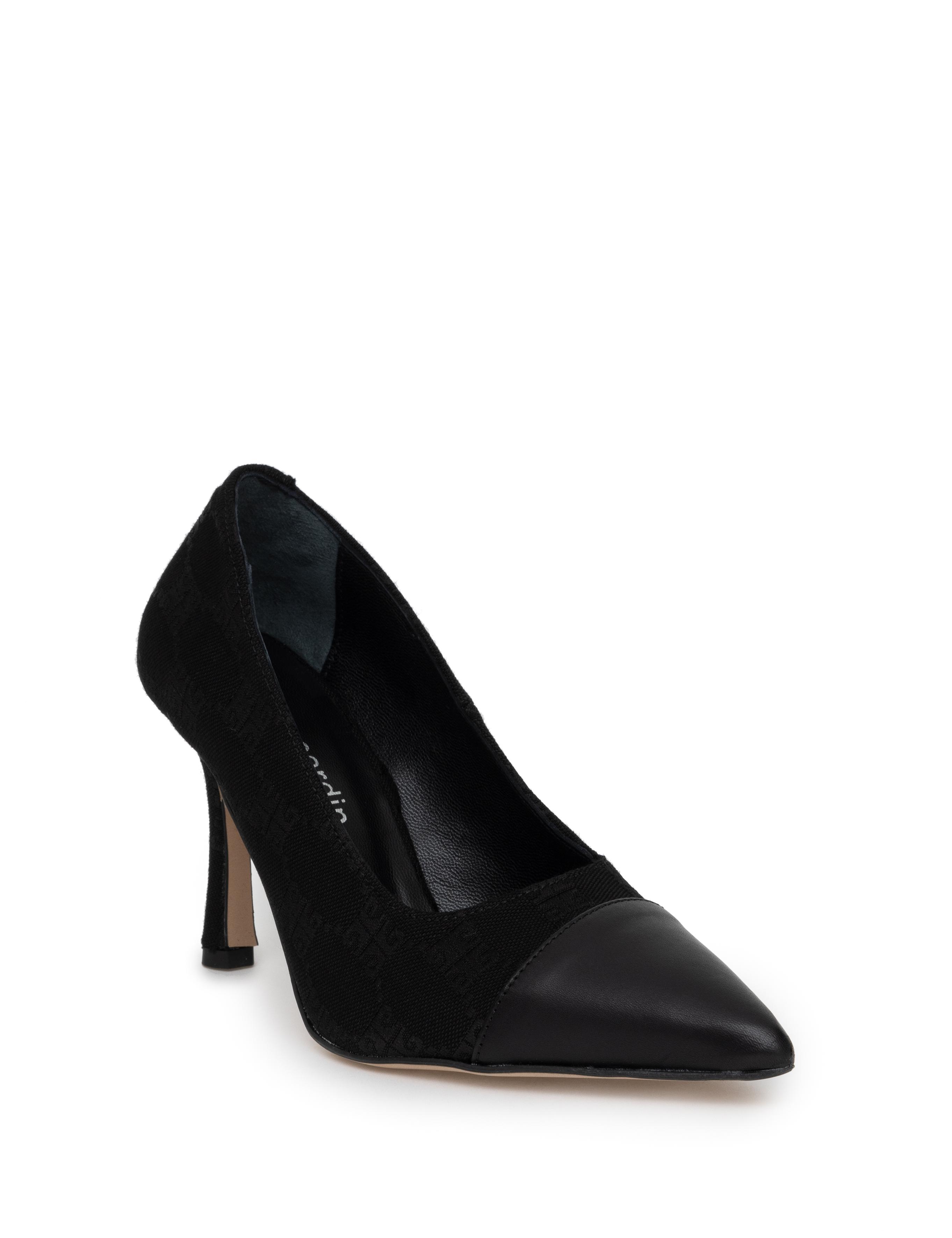 Siyah Topuklu Ayakkabı