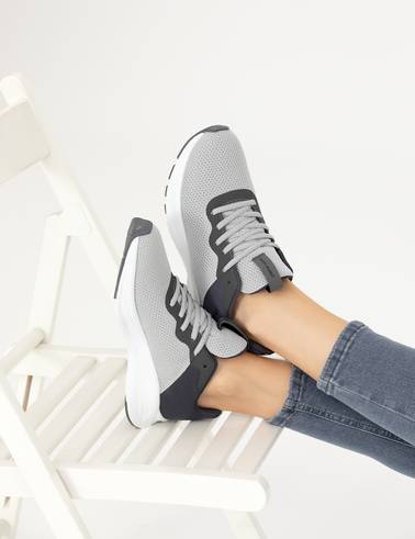 Gri Sneaker
