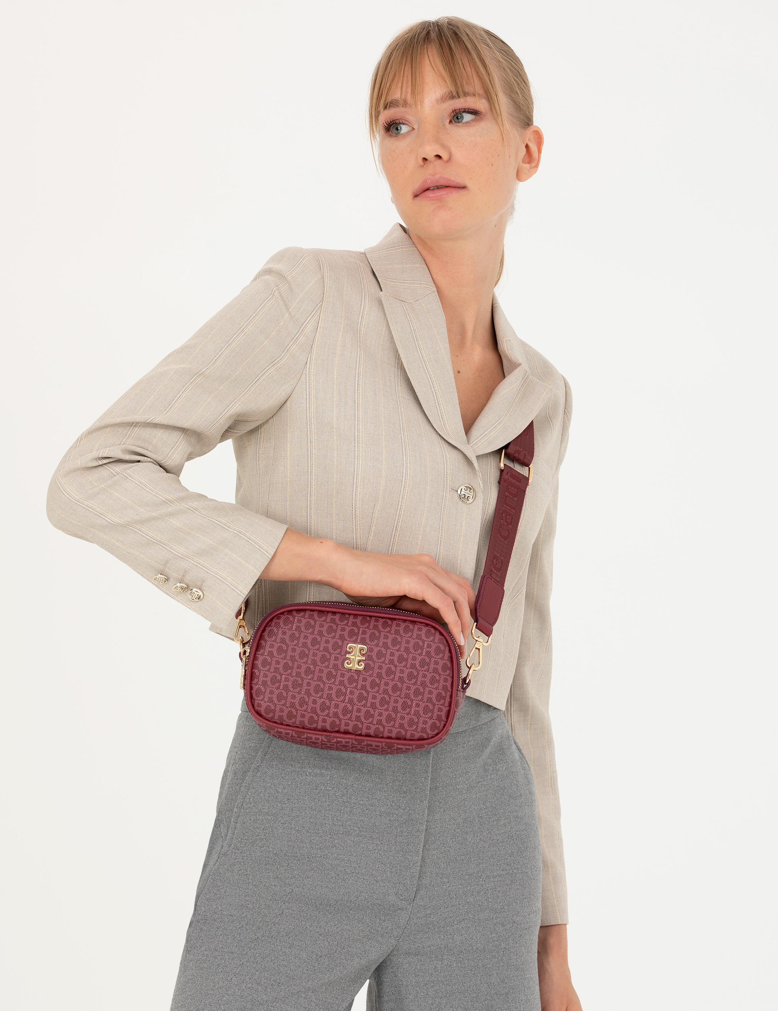 Kırmızı Çapraz Çanta