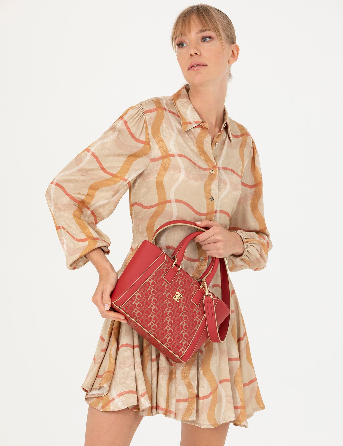 Kırmızı Kol Çantası