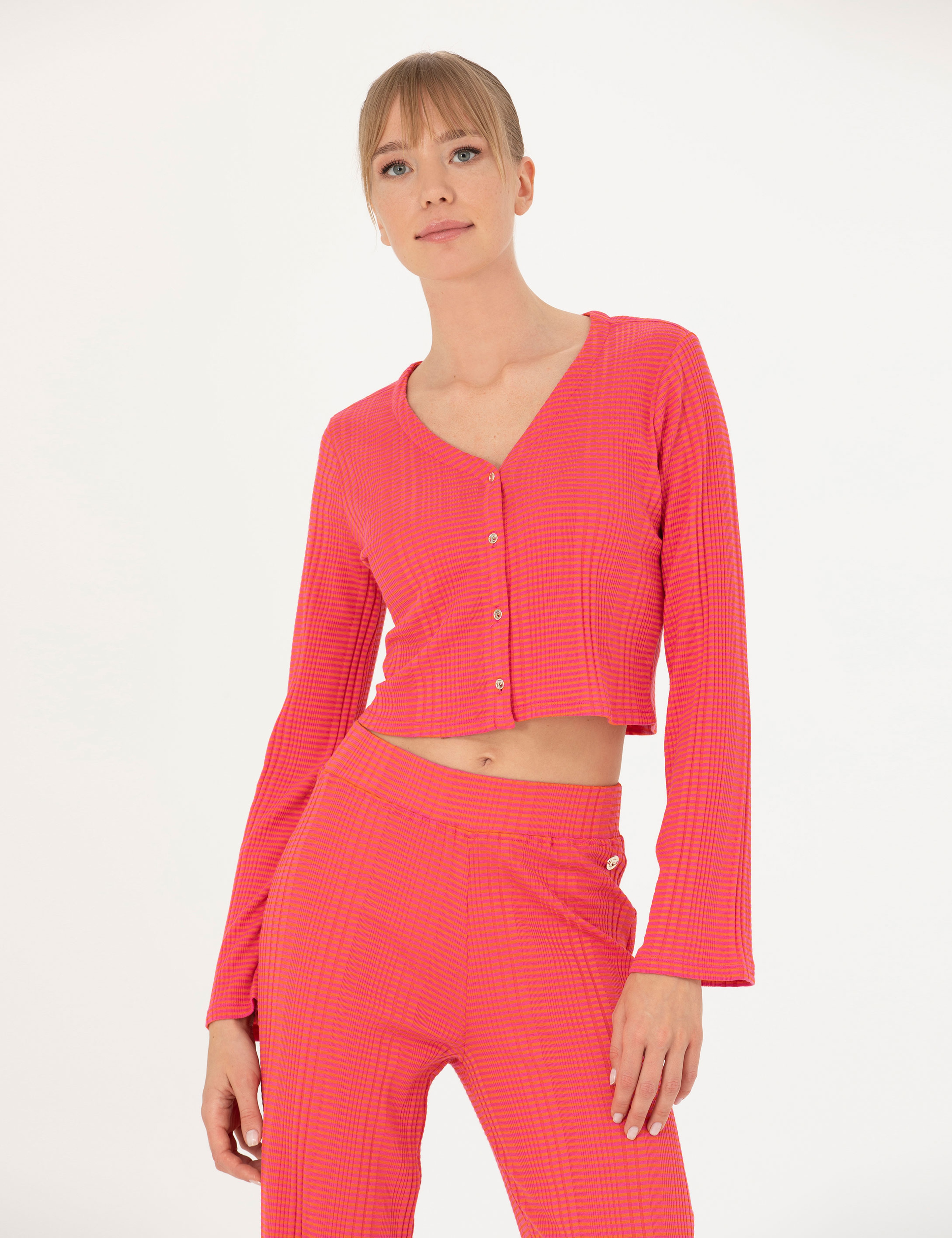 Fuşya Crop Top Örme Hırka - Image 1