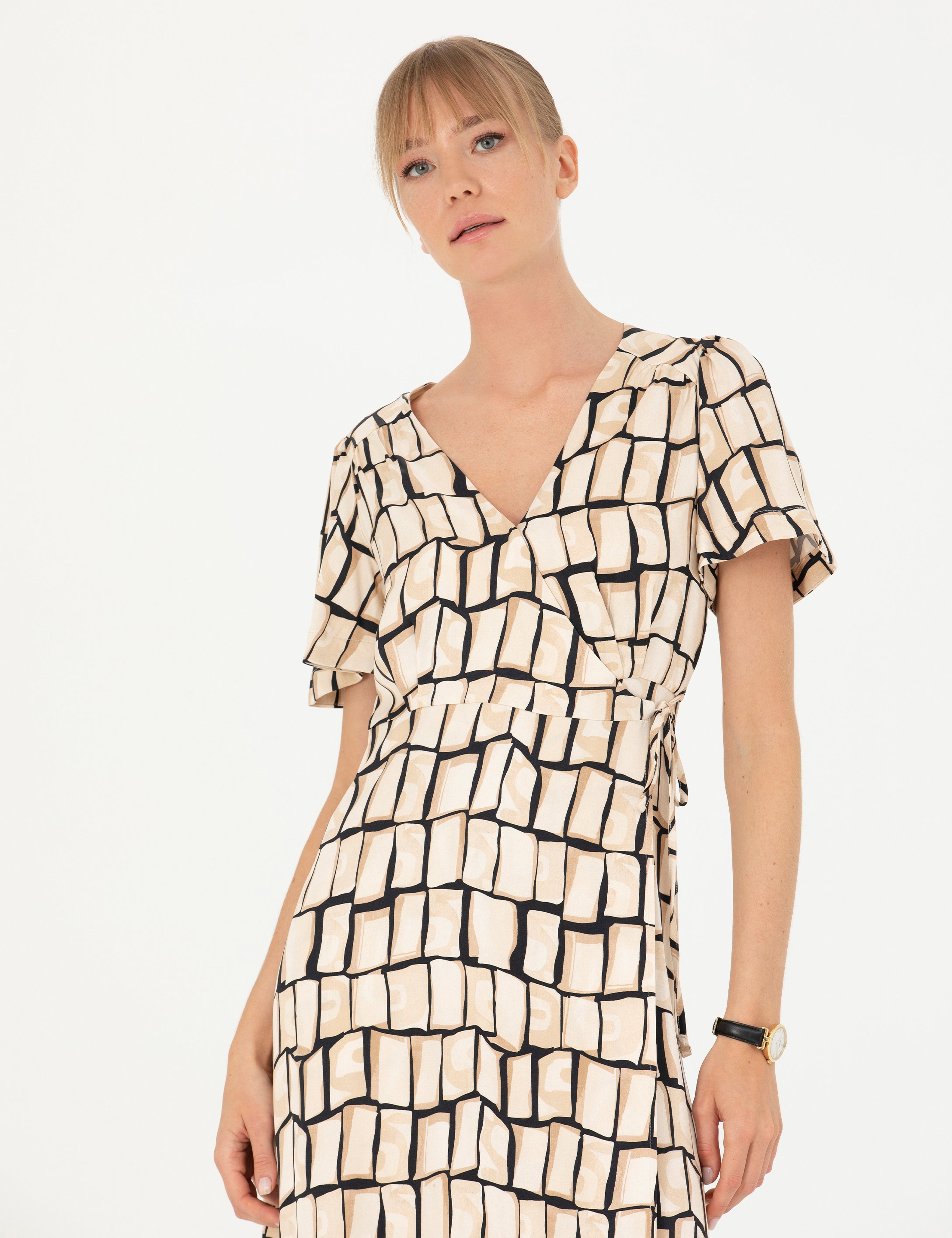 Siyah Regular Fit Dokuma Elbise