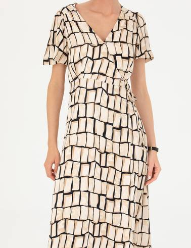 Siyah Regular Fit Dokuma Elbise