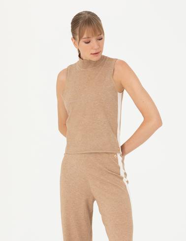 Bej Slim Fit Balıkçı Yaka Kazak