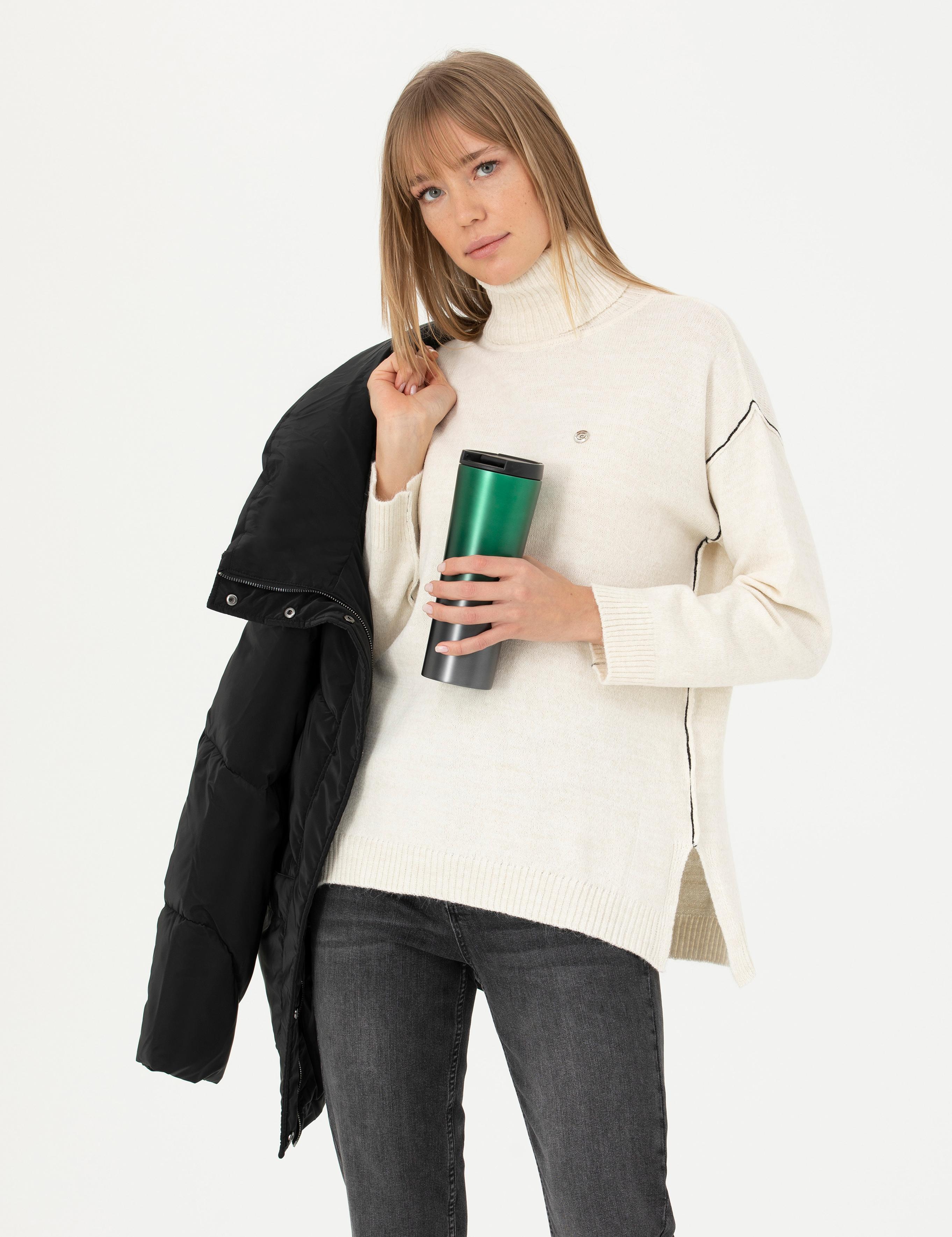 Ekru Comfort Fit Balıkçı Yaka Kazak