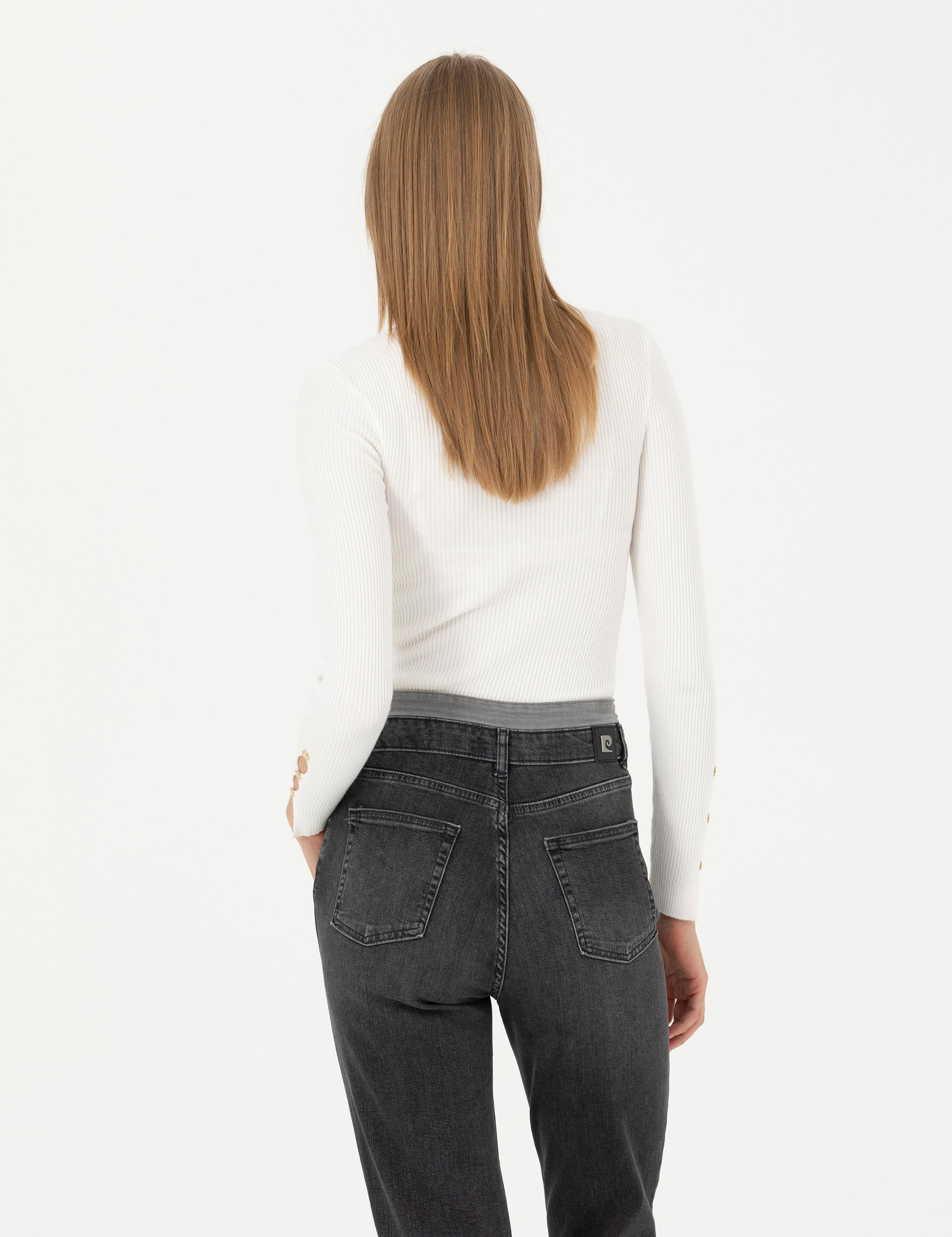 Ekru Ex Slim Fit V Yaka Kazak