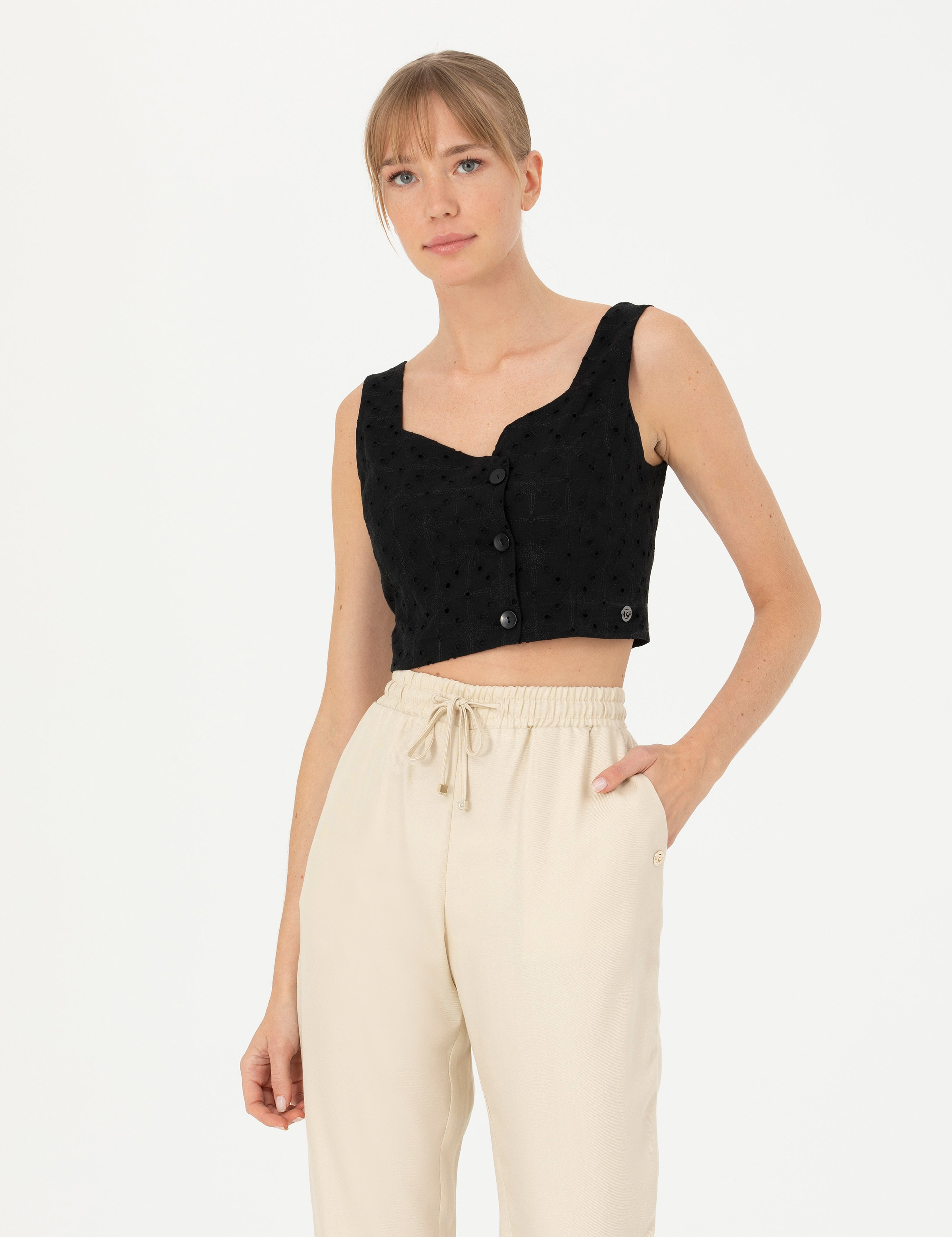 Siyah Crop Top Bluz - Image 1
